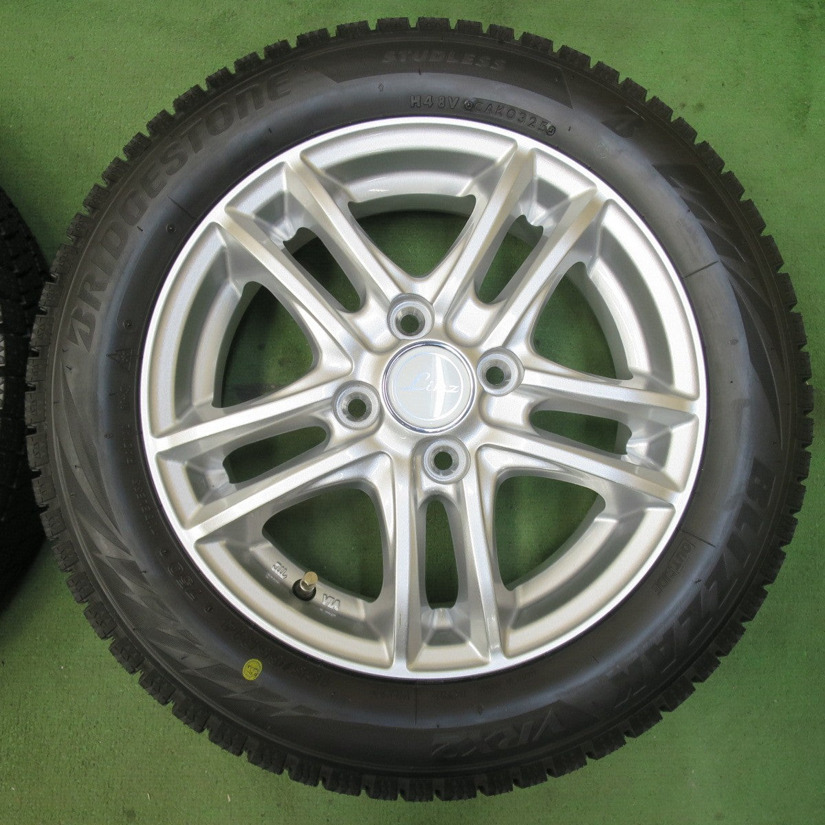 未使用！25年★スタッドレス 155/65R14 ブリヂストン ブリザック VRX2 Linz 社外 アルミ 14インチ PCD100/4H★5102708イス