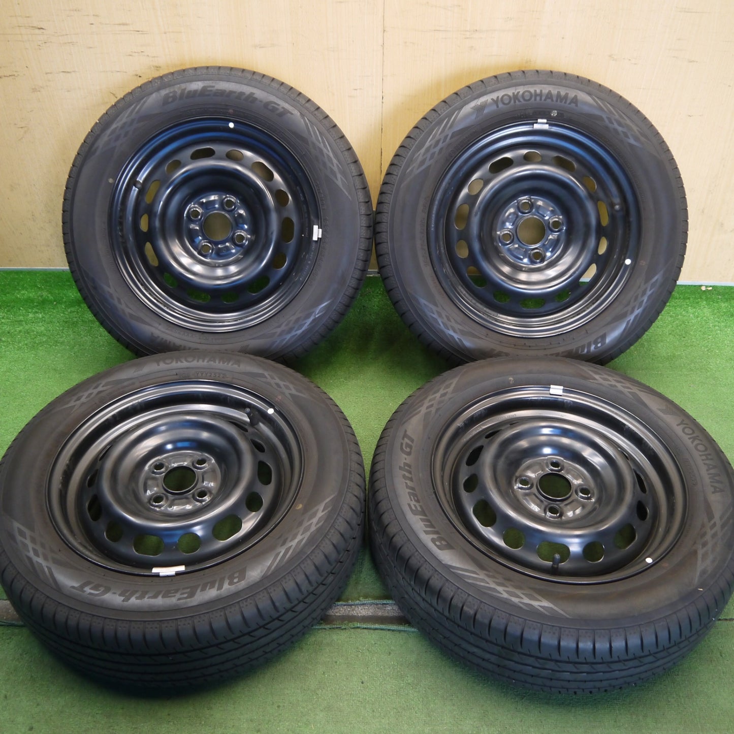 バリ溝！22年！キレイ！9.5分◎マツダ デミオ 純正 スチール 185/65R15 ヨコハマ BluEarth-GT AE51 ブルーアース 15インチ PCD100/4H◎6072803Hノ