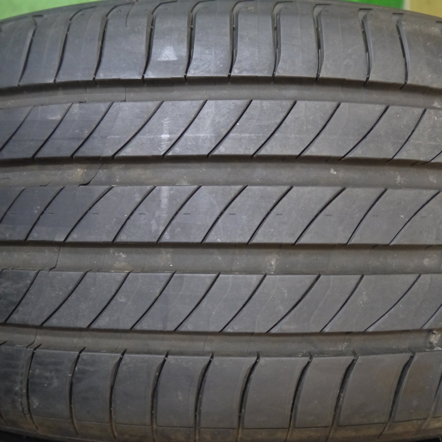 ほぼ新車外し！24年★225/50R18 ミシュラン プライマシー4 PRIMACY4 タイヤ 18インチ カローラクロス C-HR ヴェゼル エスティマ 等★5121702Hノタ