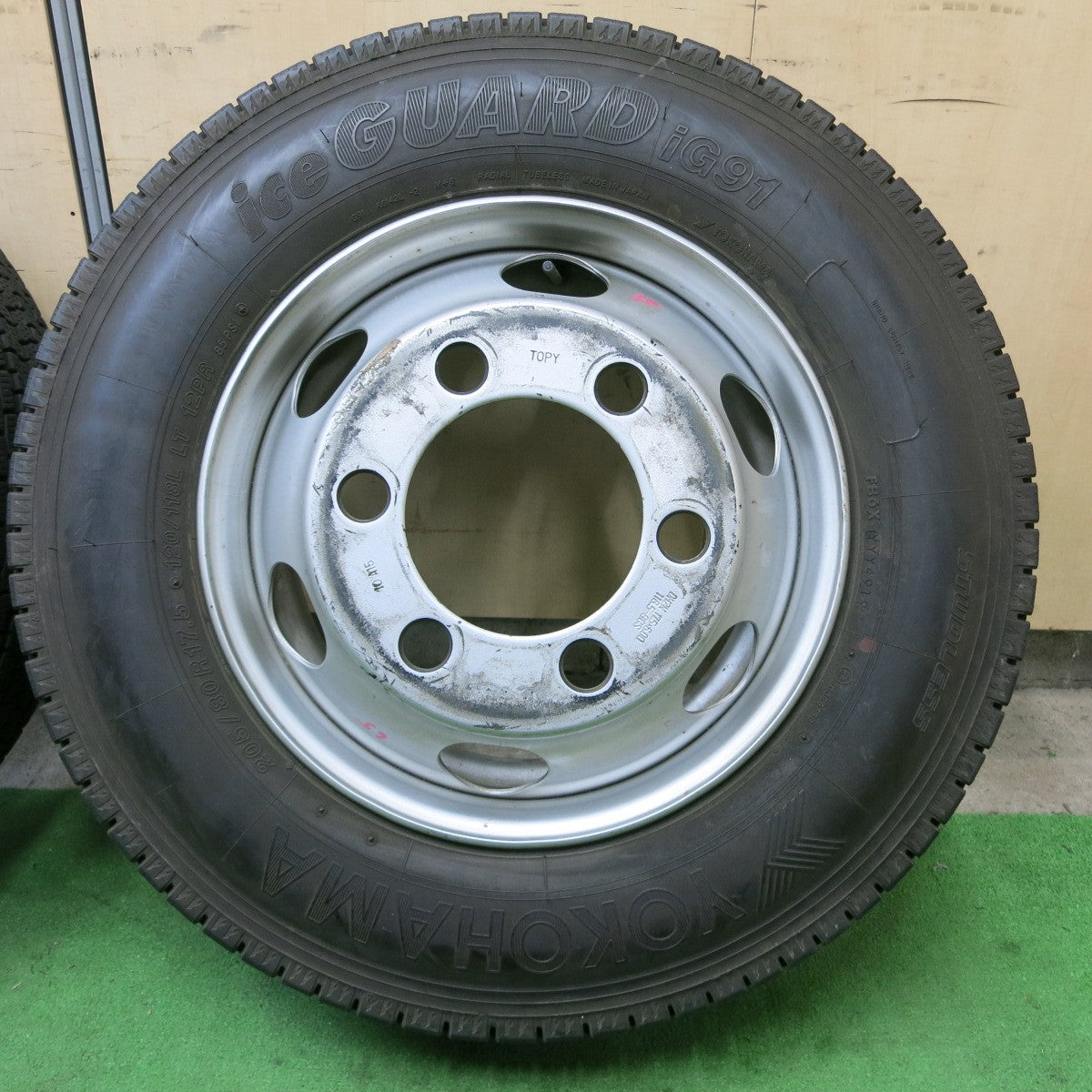 バリ溝！8.5分！2本★トラック 205/80R17.5 120/118L 12PR スタッドレス ヨコハマ アイスガード iG91 TOPY スチール 17.5インチ 118.5-9CS PCD222.25/6H★5060302ナス