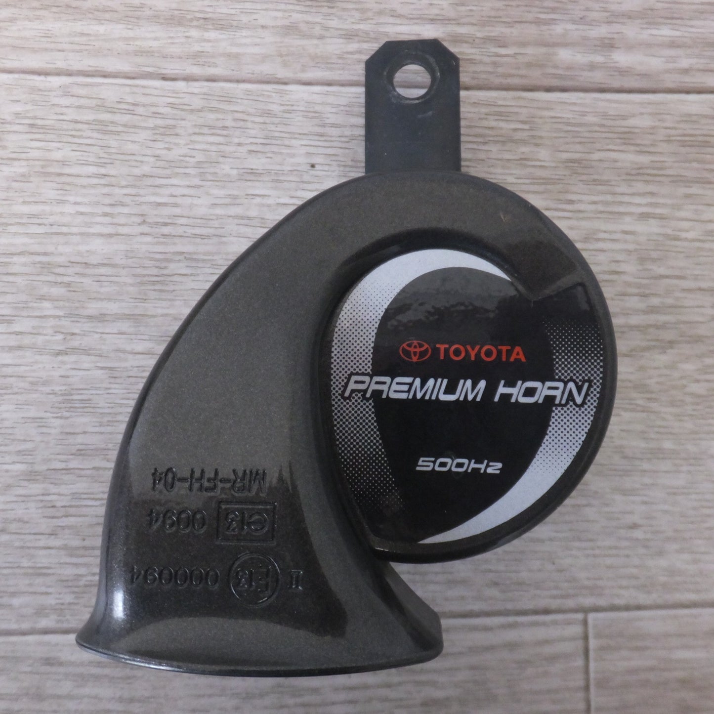 [送料無料] ★トヨタ TOYOTA 純正 オプション プレミアムホーン 500Hz 400Hz 08522-28040 左 右 セット　エスクァイア ノア ヴォクシー など★