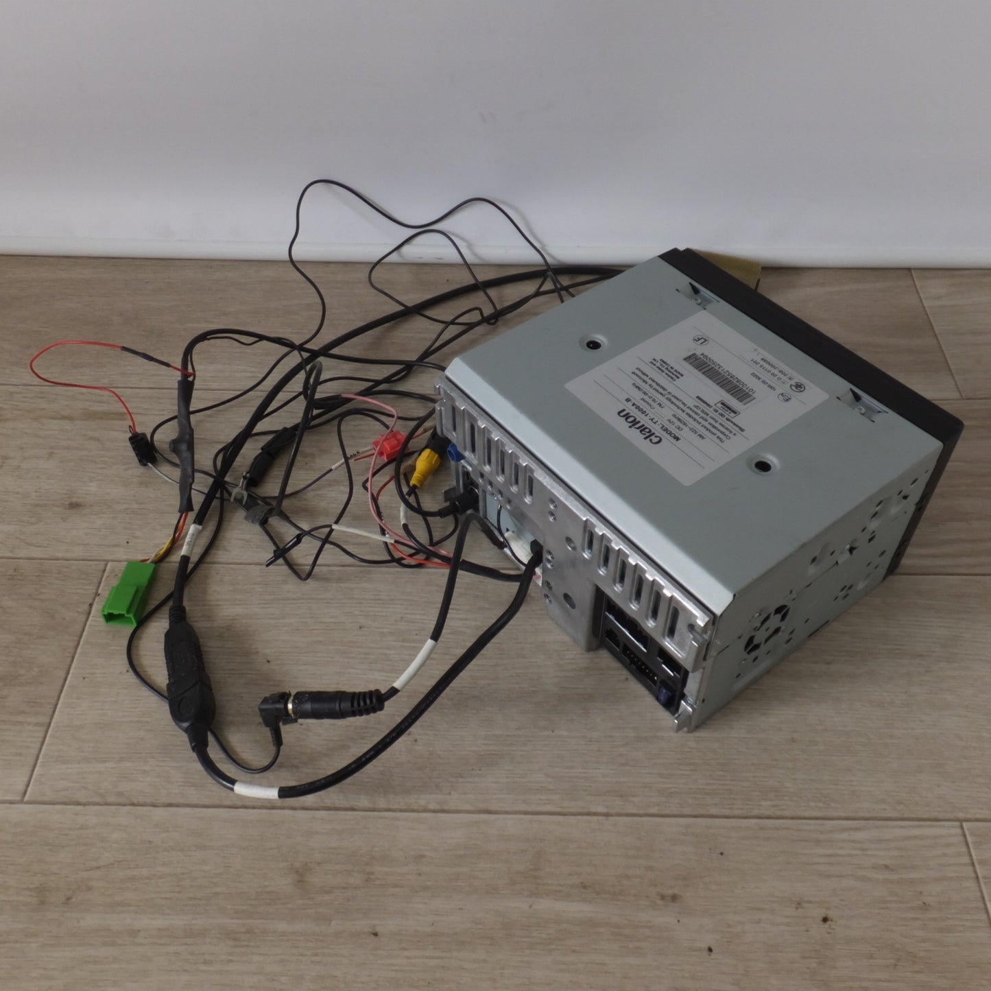 [送料無料] 現状品★クラリオン clarion ディスプレイオーディオ TY-1000A-B[30]★