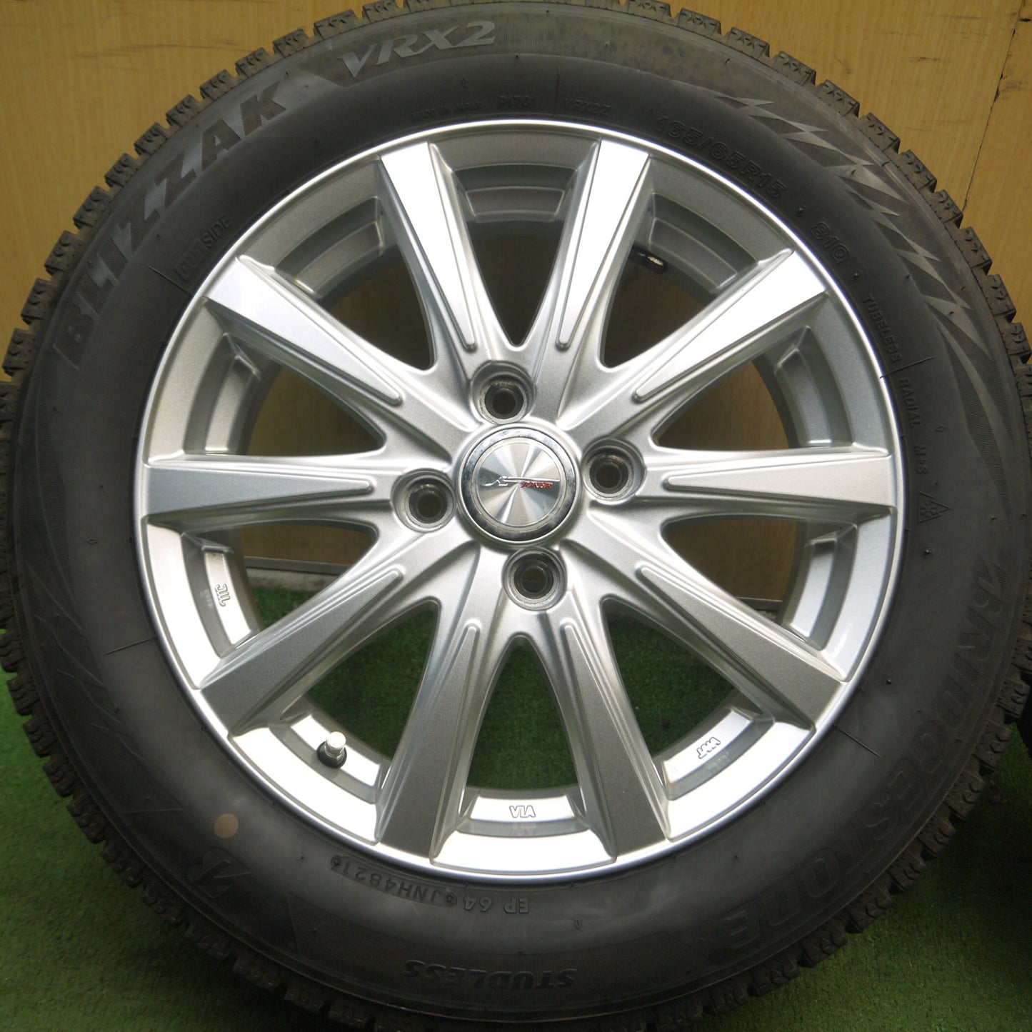 *送料無料* キレイ！21年★スタッドレス 165/65R15 ブリヂストン ブリザック VRX2 JOKER ジョーカー 15インチ PCD100/4H★4040901Hス