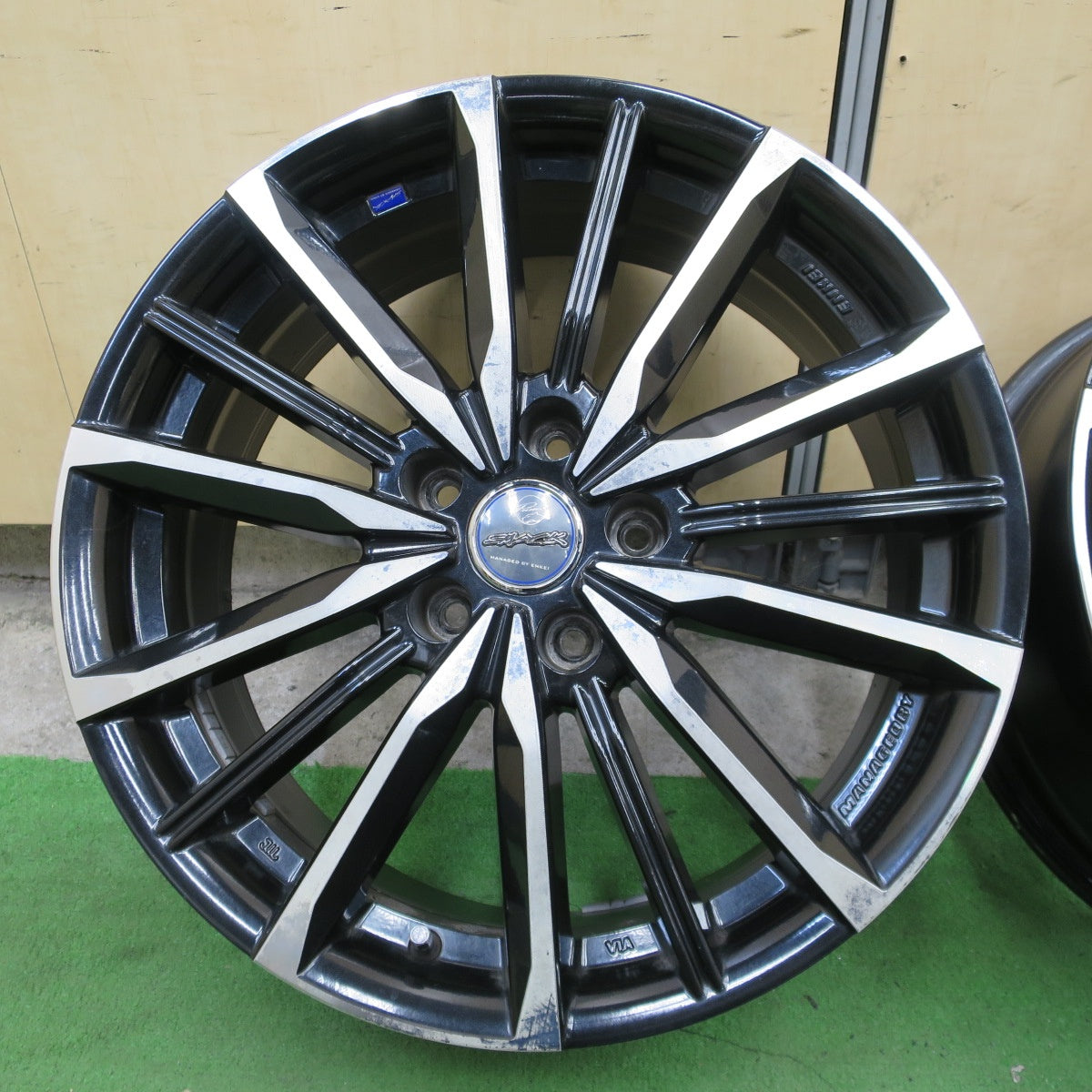 4本価格★SMACK ENKEI VALKYRIE 18インチ スマック エンケイ ヴァルキリー 18×7J PCD114.3/5H★6070601NGホ