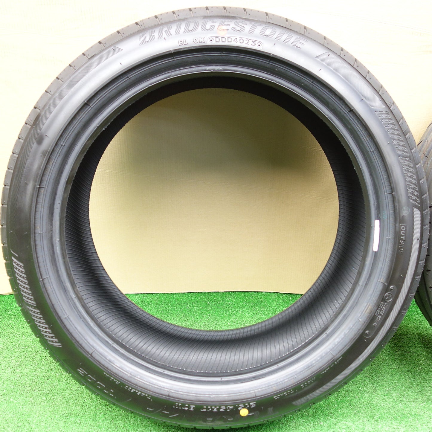 新車外し！25年★215/45R17 ブリヂストン トランザ T002 タイヤ 17インチ プリウス BRZ 86 カローラ スポーツ ツーリング 等★5120104KTノタ