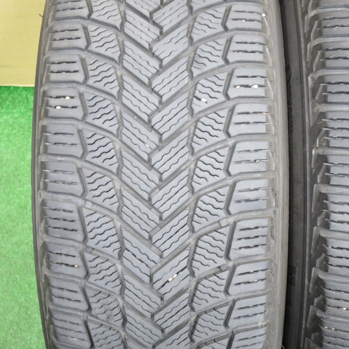 キレイ★スタッドレス 225/60R17 ミシュラン X-ICE SNOW ESTROSA エステローザ 17インチ PCD114.3/5H★6030905NKス