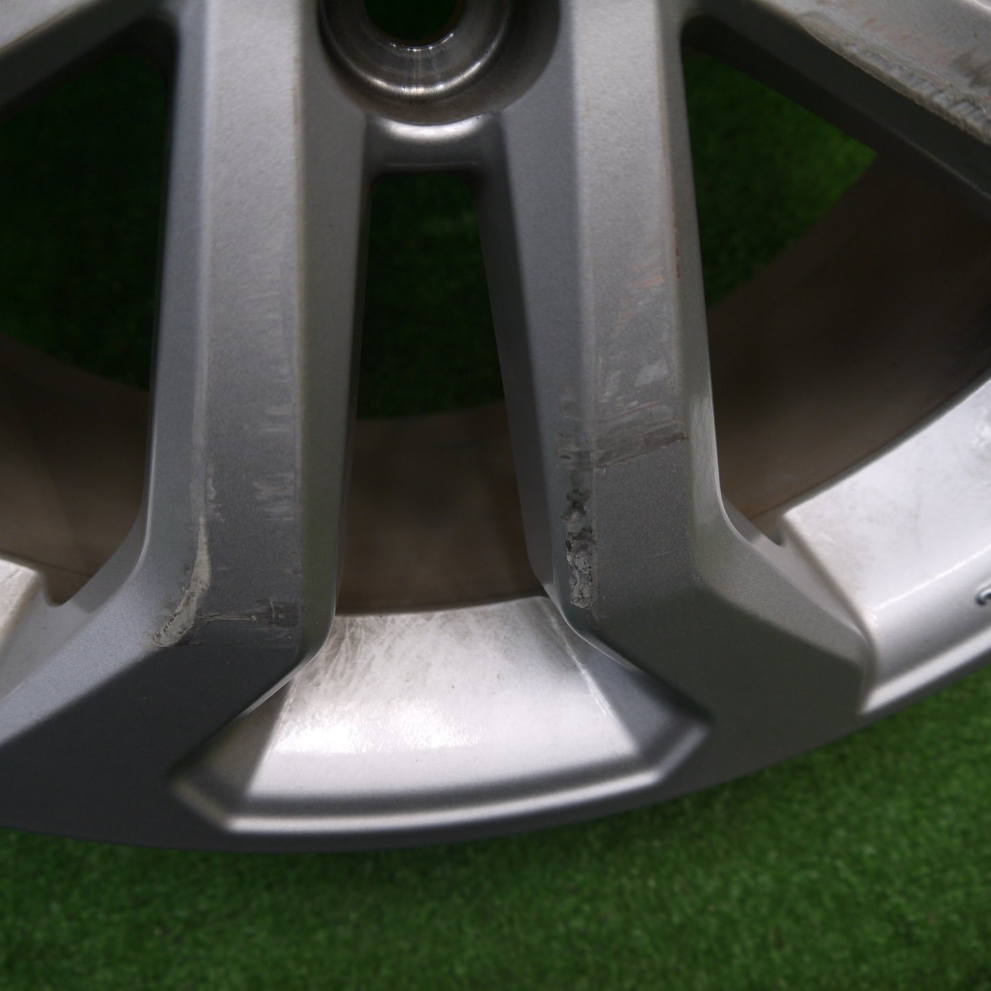 1本価格★トヨタ カローラ クロス 純正 ENKEI製 ホイール 17インチ エンケイ 17×6.5J PCD114.3/5H★5112515Hホ