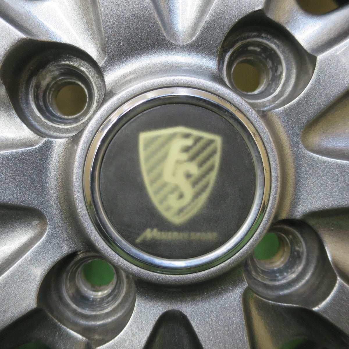 バリ溝！キレイ！8.5分★スタッドレス 155/65R14 ブリヂストン ブリザック VRX MANARAY SPORT マナレイ スポーツ 14インチ PCD100/4H★6060901イス