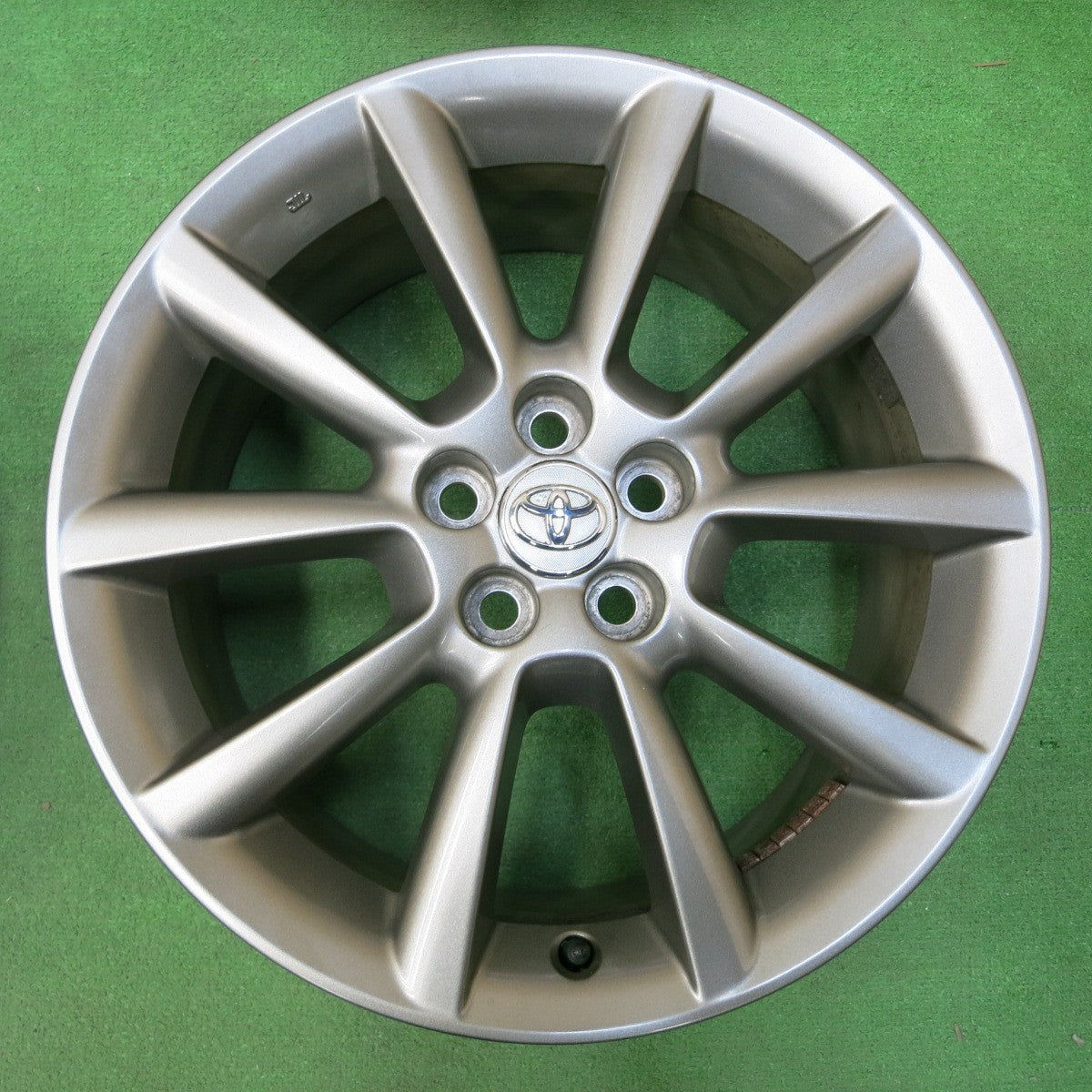 送料無料* 4本価格☆トヨタ ウィッシュ 純正 ホイール 17インチ