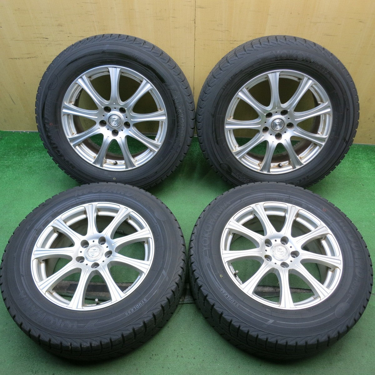 バリ溝！22年！9.5分◎スタッドレス 225/65R17 ヨコハマ アイスガード iG52C JOKER ジョーカー 17インチ PCD114.3/5H◎6083002HAス