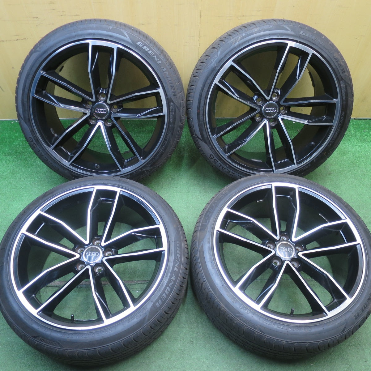 バリ溝！23年！9.5分★アウディ 等 245/40R20 グリンランダー L-ZEAL56 社外 アルミ 20インチ PCD112/5H★6052205NJノ