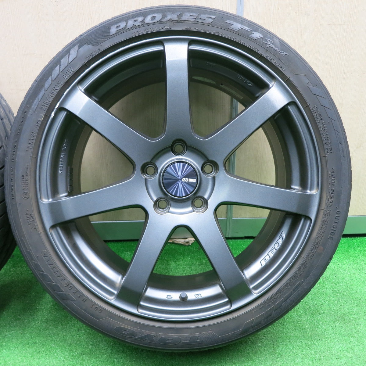 [送料無料] キレイ★ENKEI PF07 215/45R18 トーヨー プロクセス T1 Sport エンケイ 18インチ PCD114.3/5H★4110901NJノ