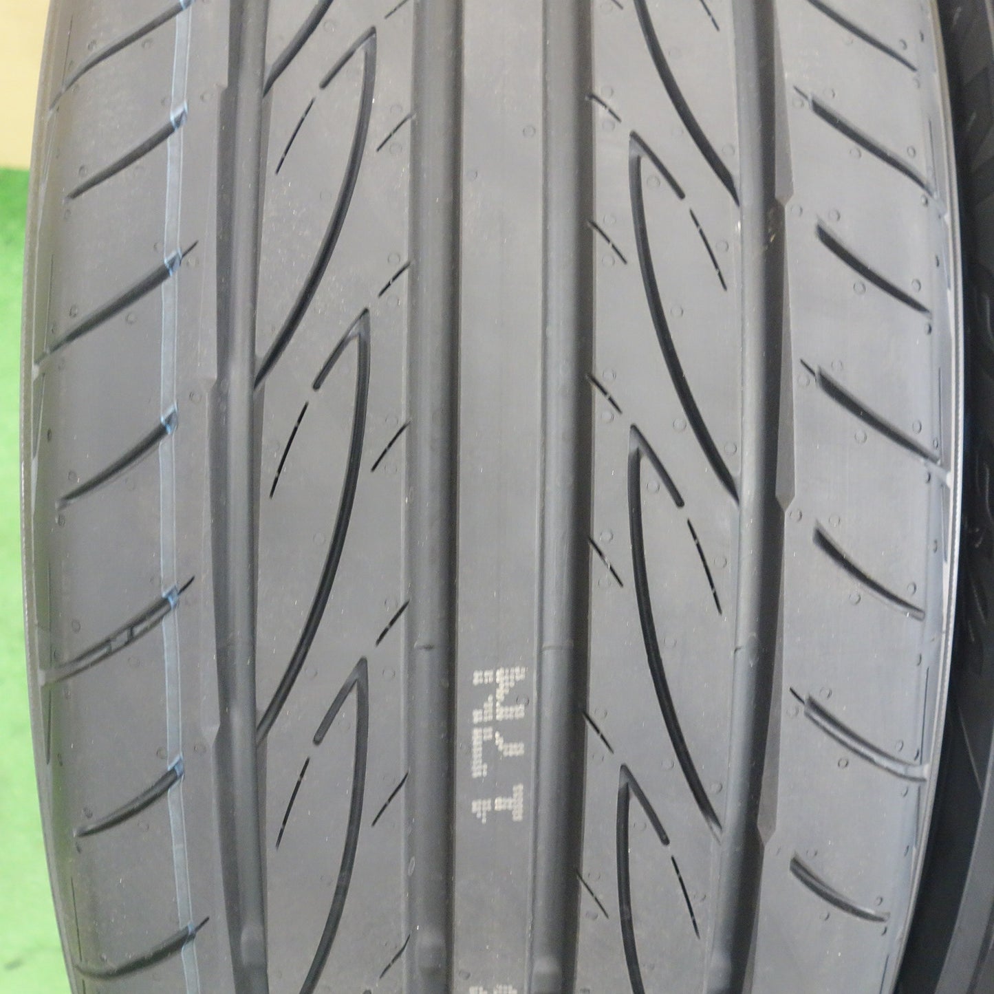 新車外し！26年★225/45R19 ヨコハマ アドバン フレバ FLEVA タイヤ 19インチ CH-R スカイライン アテンザ フォレスター 等★6072601KTノタ