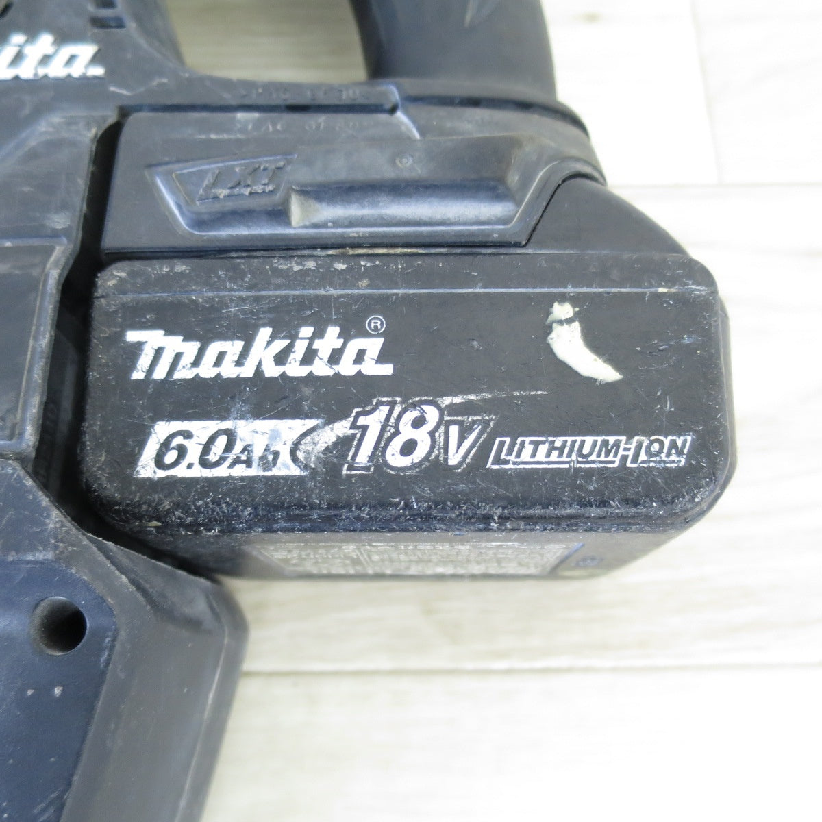 [送料無料] ◇マキタ 24mm 充電式 ハンマドリル HR244D 電動 工具 ハンマードリル 集じんシステム DX01 バッテリ BL1860B◇
