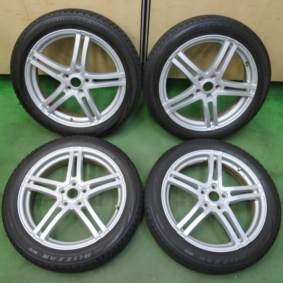 希少 4本価格★BMW i3 等 155/70R19 スタッドレス ブリヂストン ブリザック NV 社外 アルミ 19インチ PCD112/5H★5102703イス