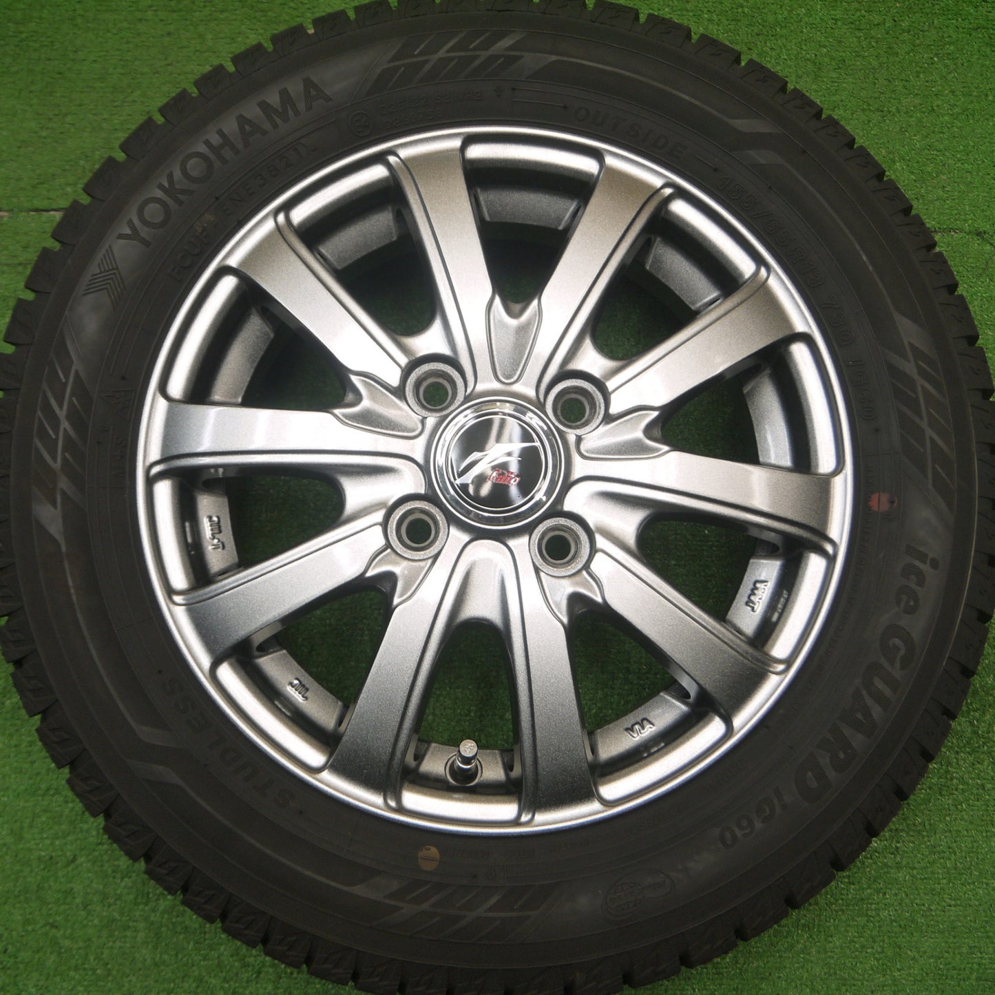 [送料無料] バリ溝！21年！キレイ！9.5分以上★スタッドレス 155/65R13 ヨコハマ アイスガード iG60 Fang ファング 13インチ PCD100/4H★4102301Hス