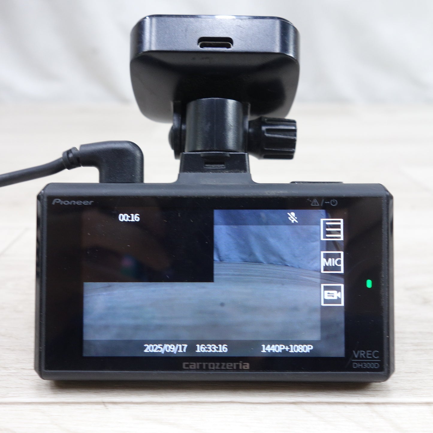 [送料無料] ◆carrozzeria PIONEER 前後 2カメラ ドライブレコーダー VREC-DH300D ドラレコ カロッツェリア パイオニア GPS内蔵 ナイトサイト 現状品◆
