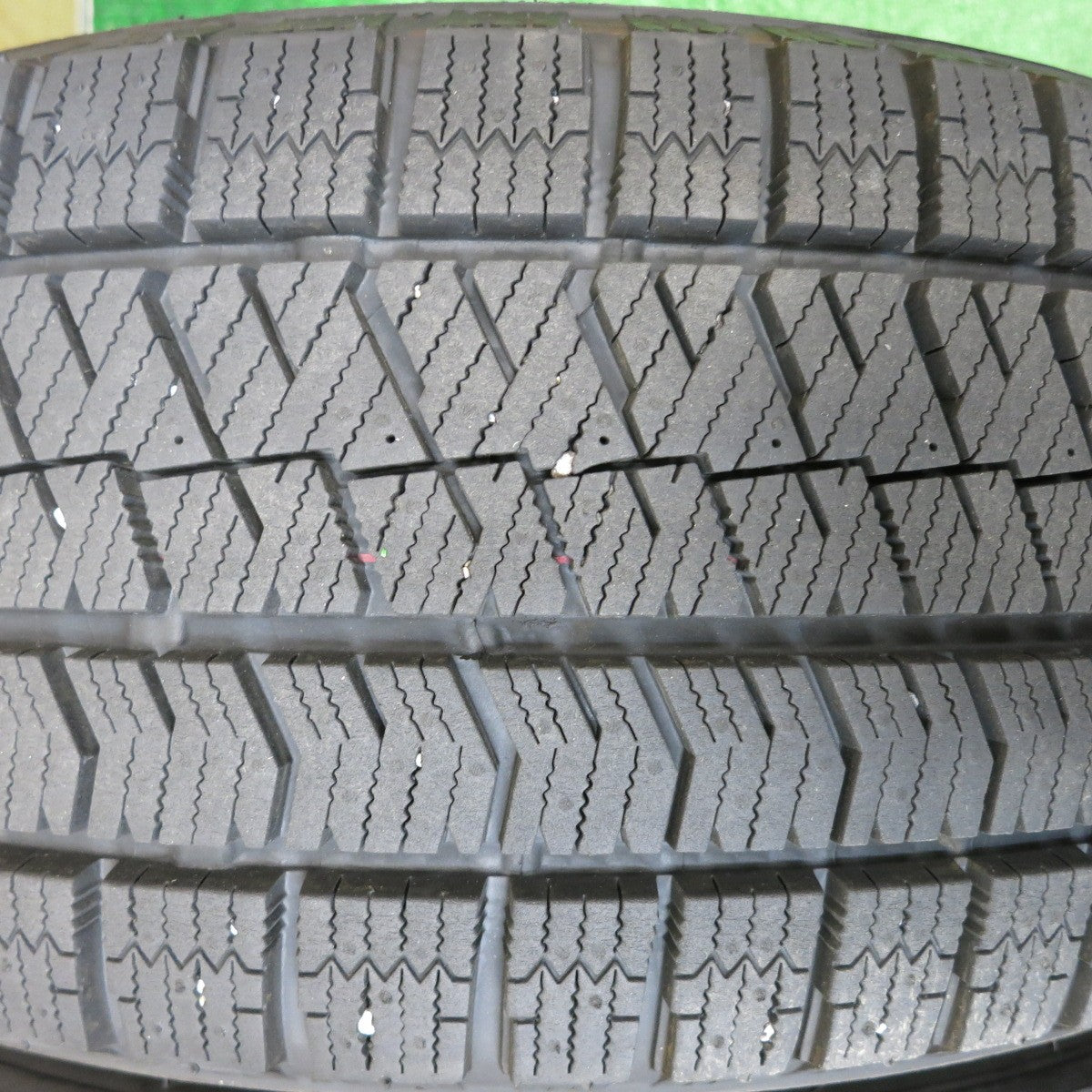 バリ溝！24年！キレイ！ほぼ10分★ワーゲン 等 Team Sparco 215/60R16 スタッドレス ブリヂストン ブリザック VRX2 16インチ チームスパルコ PCD112/5H★5112003HAス