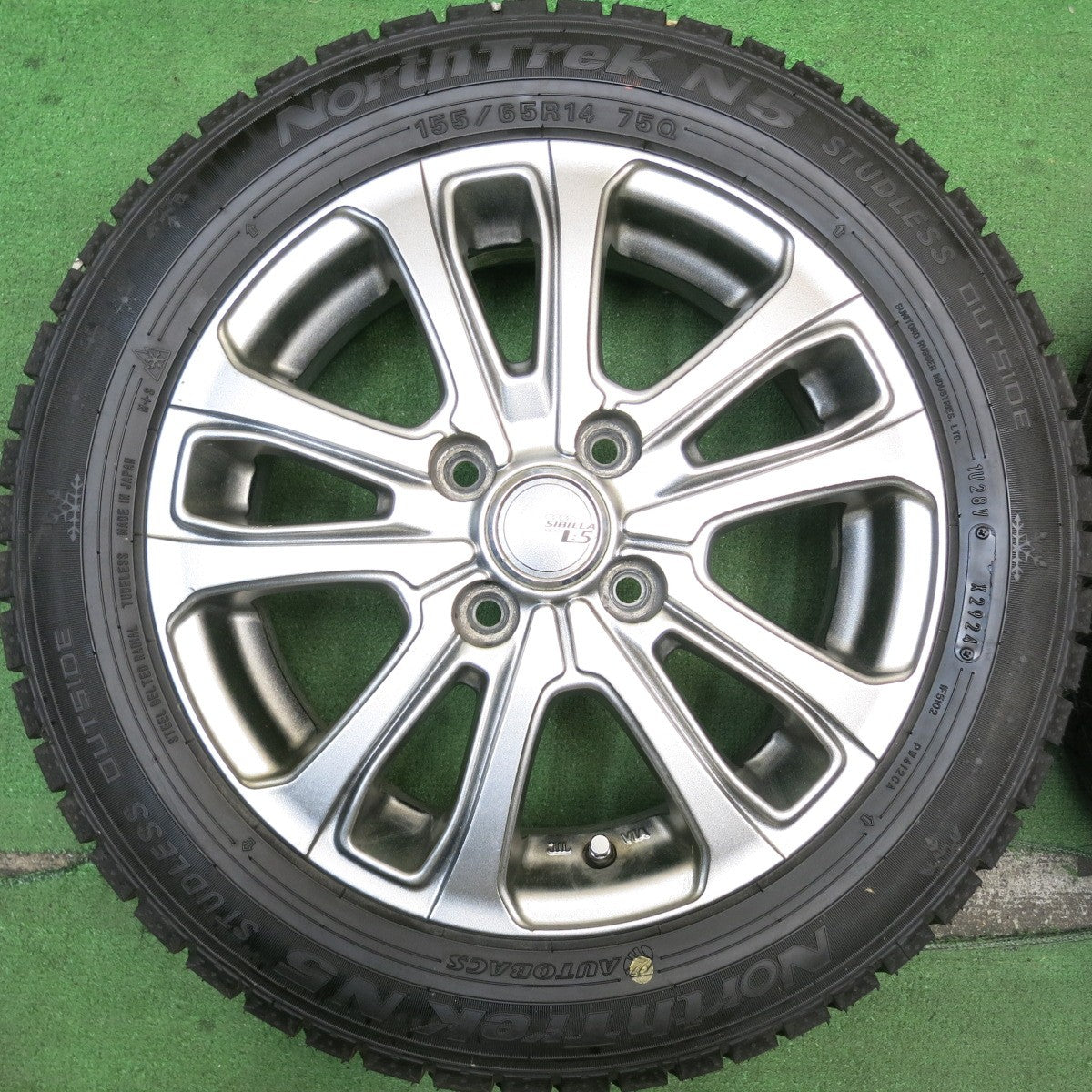 タイヤほぼ未使用！24年★スタッドレス 155/65R14 オートバックス ノーストレック N5 SIBILLA NEXT L-5 シビラ 14インチ PCD100/4H★5061308HAス