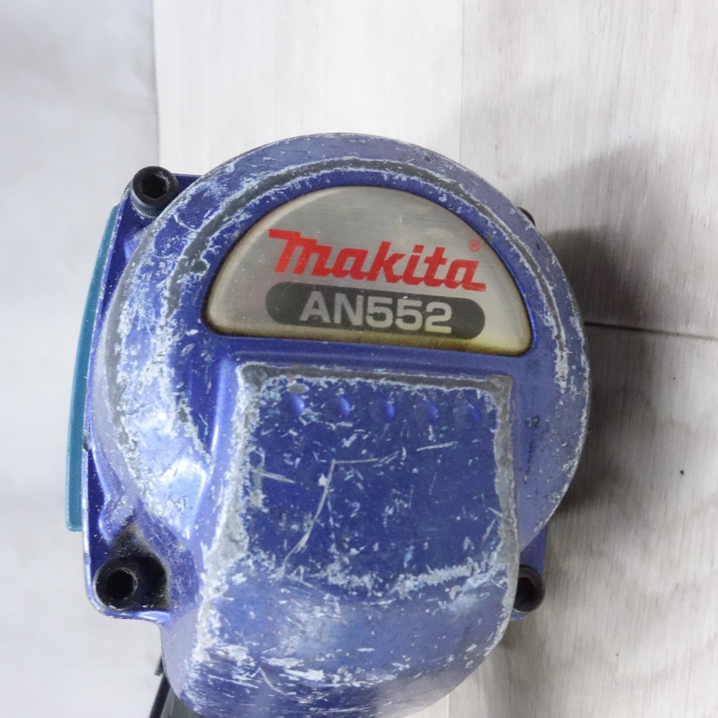 [送料無料] 3点まとめ売り◆マキタ 50mm 常圧 サイディング用 AN552 / カネマツ 常圧 65mm KZ-565GK / マックス コイル ネイラ 型番不明 / エア 釘打機 釘打ち機◆