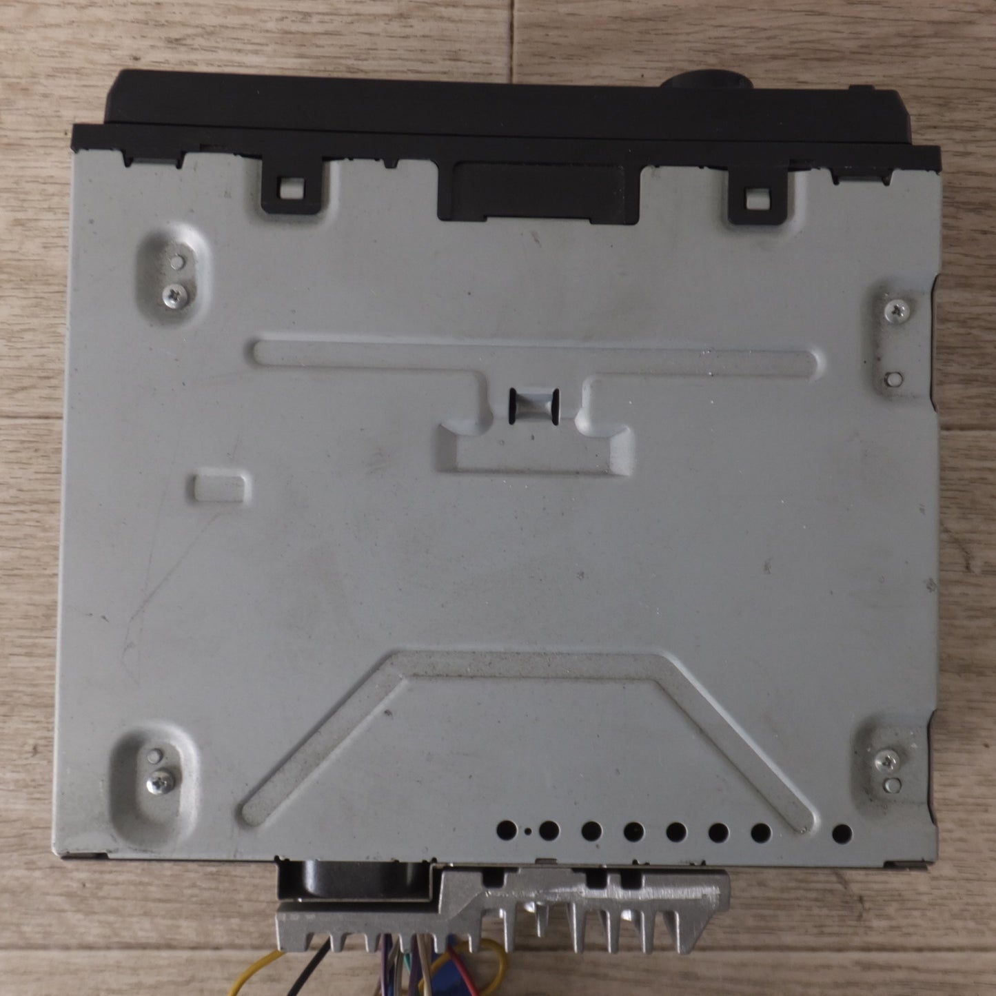 [送料無料] ★カロッツェリア carrozzeria カーオーディオ 1Dメインユニット DEH-460(20)★