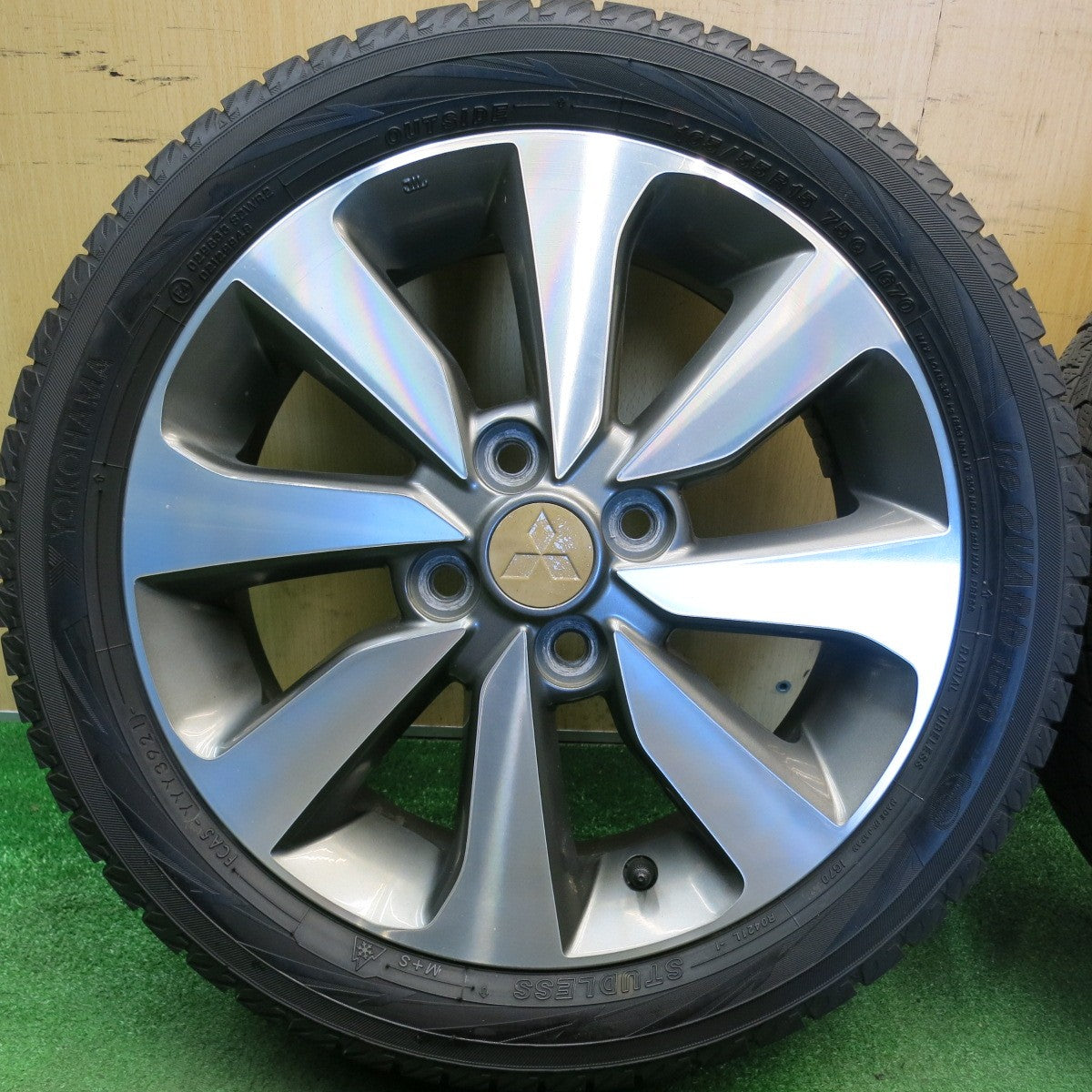 4本価格★三菱 ek スペース カスタム 純正 165/55R15 スタッドレス ヨコハマ アイスガード iG70 15インチ PCD100/4H★6051708HAス
