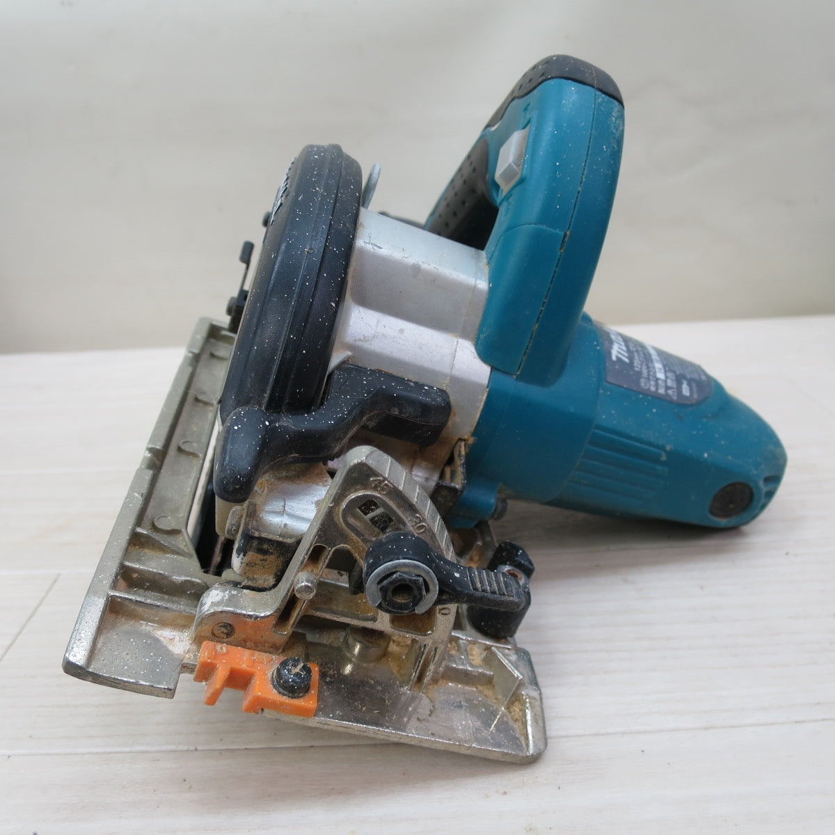 ☆マキタ 125mm マルノコ 5230 電動 工具 切断機 丸のこ 丸ノコ 丸鋸 電気 コード式 makita 100V☆