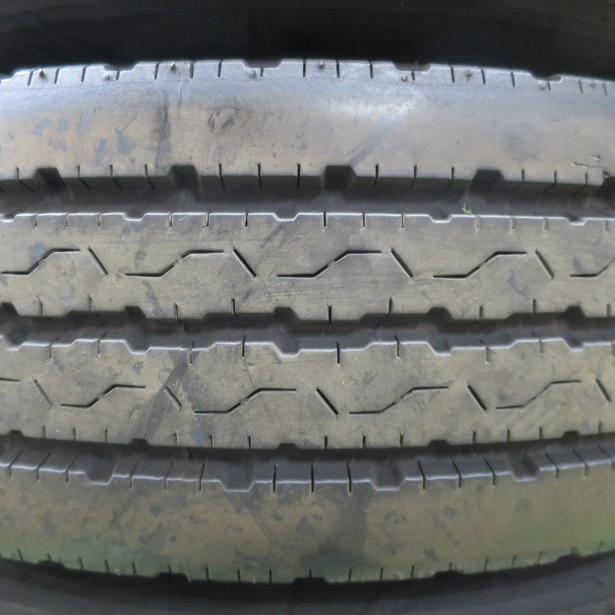 バリ溝！8.5分！6本★トラック タイヤ 215/85R16 120/118L ブリヂストン デュラビス R205 TOPY スチール 128-8TC DURAVIS 16インチ PCD222.25/6H★6021801ナノ
