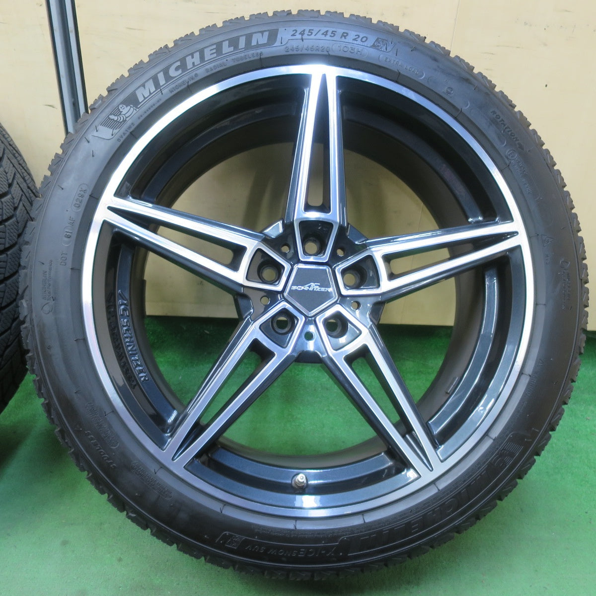 バリ溝！21年！キレイ！9分★BMW 等 AC SCHNITZER AC1 245/45R20 スタッドレス ミシュラン X-ICE SNOW SUV シュニッツァー 20インチ PCD112/5H★5062701イス