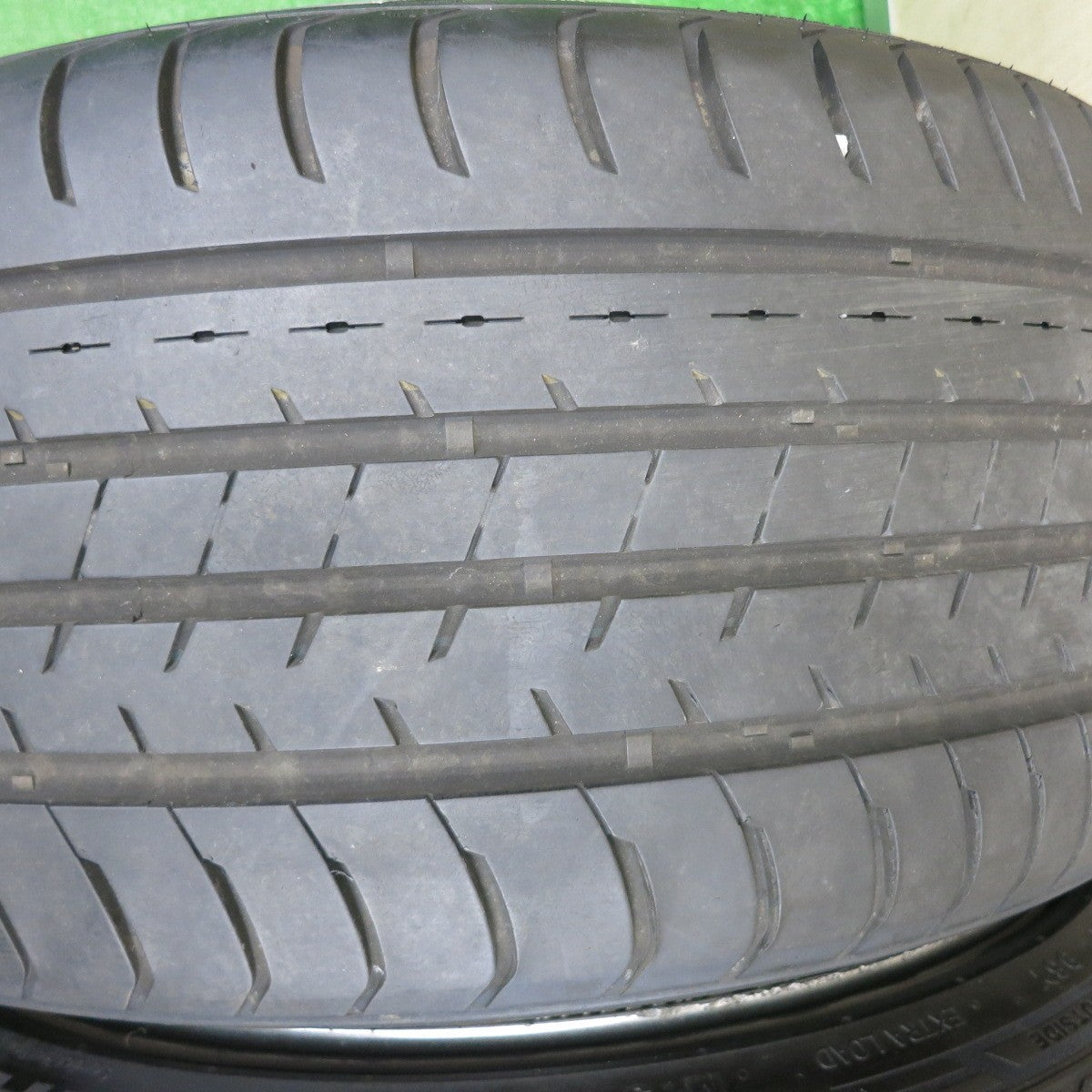 [送料無料] 4本！22年★Carlsson 1/10x Ultralight ブラッシュド 245/35R21 マジーニ ECO602 21インチ カールソン PCD120/5H★5012001TNノ