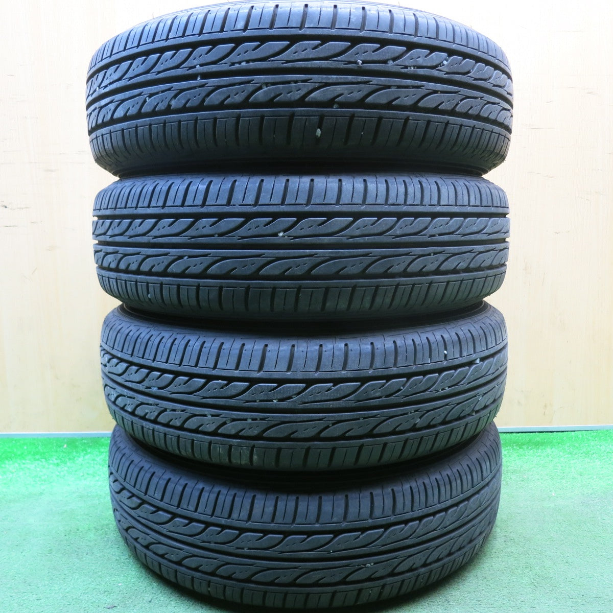 バリ溝！23年！9.5分★スズキ スイフト 純正 スチール 175/65R15 ダンロップ EC202 15インチ PCD100/4H★6022304HAノ