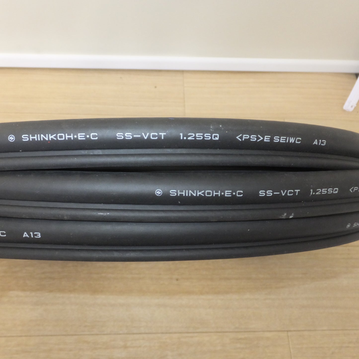 [送料無料] 未使用★新晃電機 クレーン・ホイスト操作用 押釦スイッチ SBN-6H-WA AC250V 3A　制御停止釦 付★
