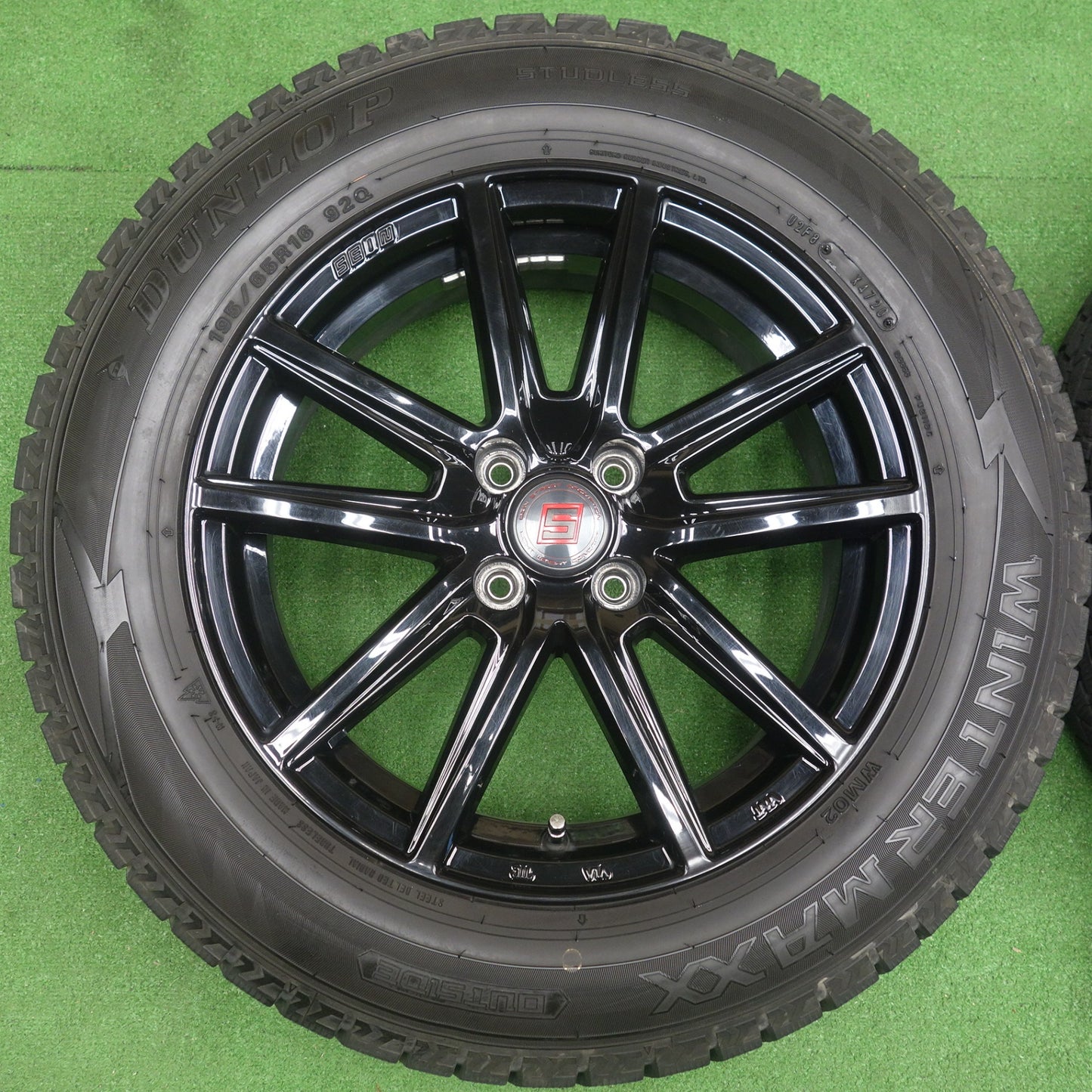 バリ溝！キレイ！9分★スタッドレス 195/65R16 ダンロップ ウインターマックス WM02 SEIN SS ザイン 16インチ PCD100/4H★6040502KTス