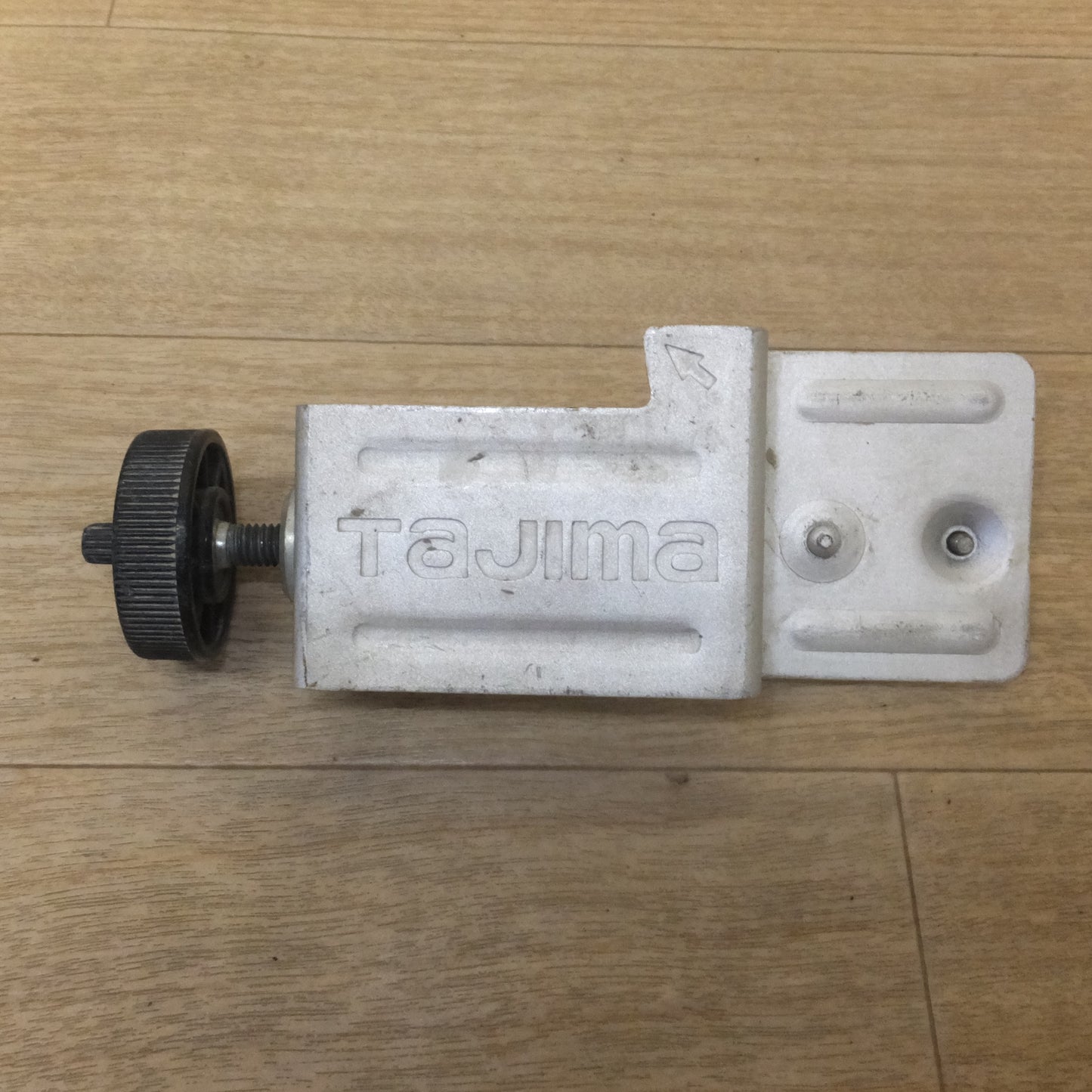[送料無料] ★タジマ Tajima レーザーライン墨出し器 追尾センサー 矩十字・横全周 10m IP TSL-T4Y3J10IP★
