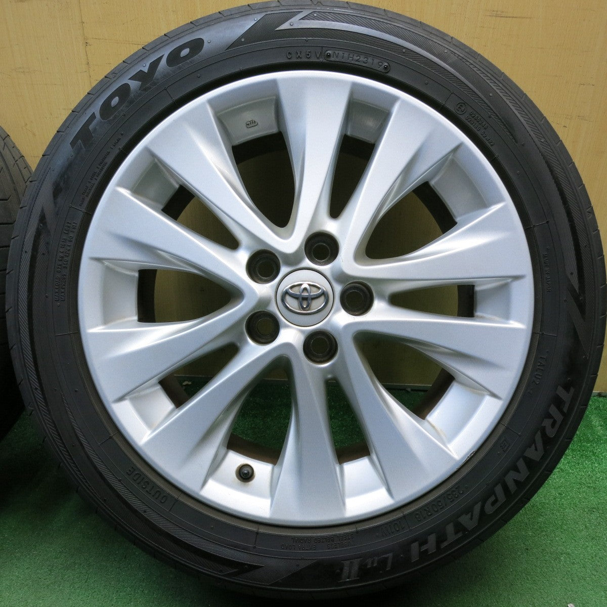 バリ溝！8.5分★トヨタ 20系 アルファード ヴェルファイア 純正 235/50R18 トーヨー トランパス LuⅡ 18インチ PCD114.3/5H★6043001HAノ
