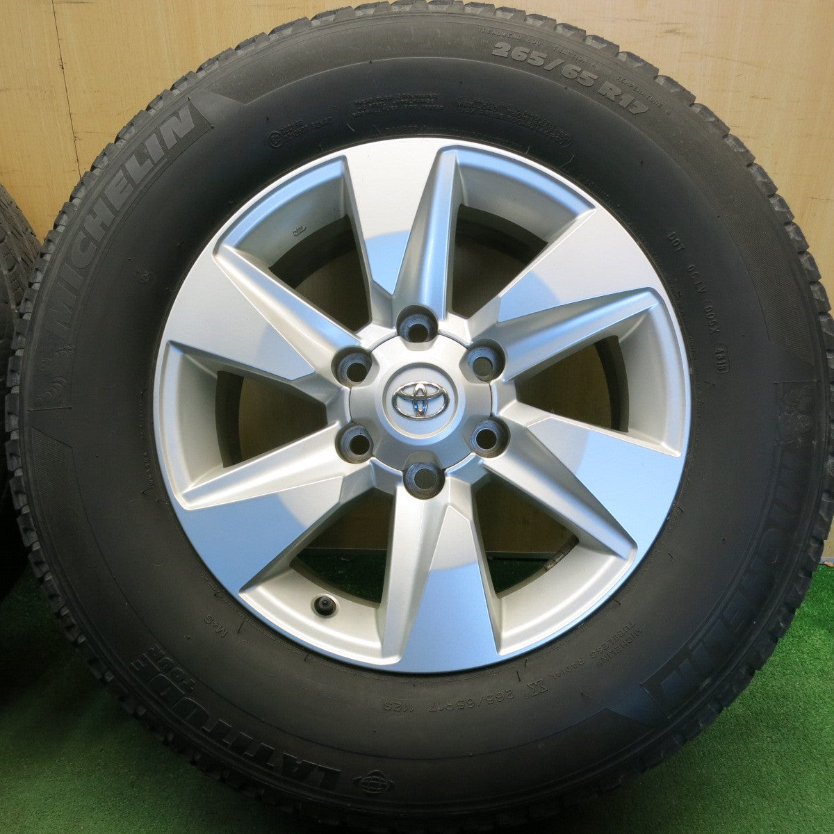 4本価格★トヨタ 150系 ランクル プラド 純正 265/65R17 ミシュラン LATITUDE TOUR 17インチ PCD139.7/6H★6051711HAノ