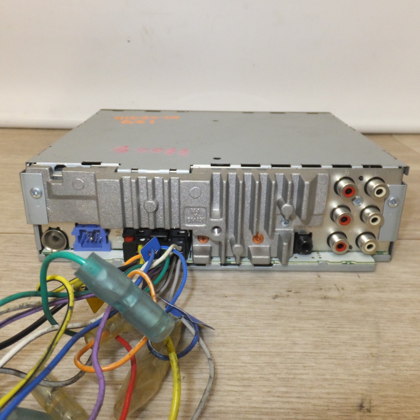 [送料無料] ★カロッツェリア carrozzeria カーオーディオ 1Dメインユニット DEH-P760(31)★