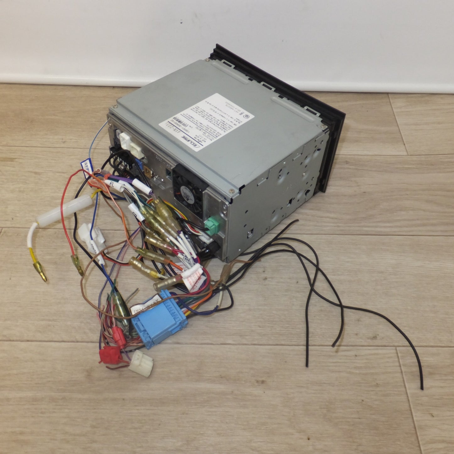 [送料無料] ★富士通テン イクリプス ECLIPSE メモリーナビゲーション AVN-Z03i[98]★