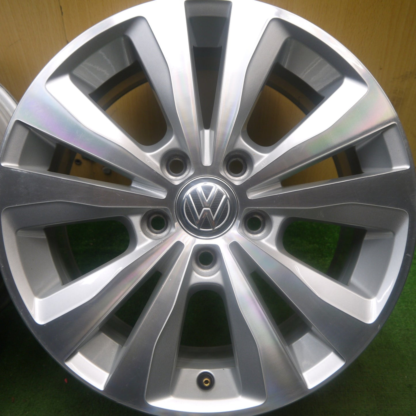 4本価格★ワーゲン ゴルフ7 純正 ホイール 16インチ 16×6.5J PCD112/5H★5090502Hホ