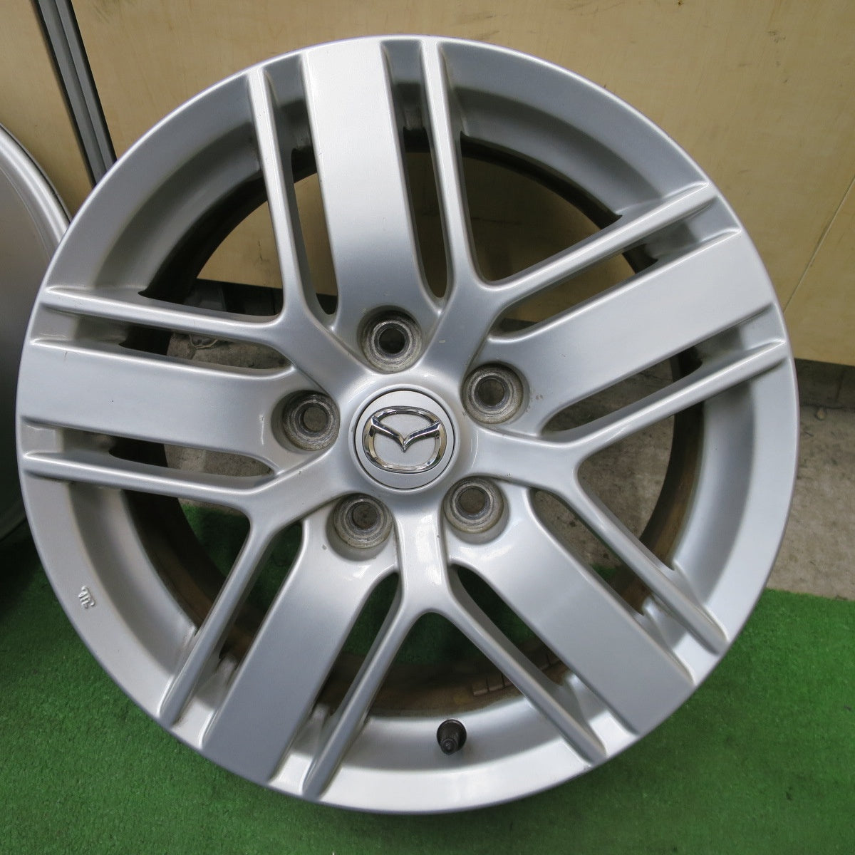 4本価格★マツダ MPV 純正 ホイール 16インチ 16×6.5J MAZDA PCD114.3/5H★6022404NGホ