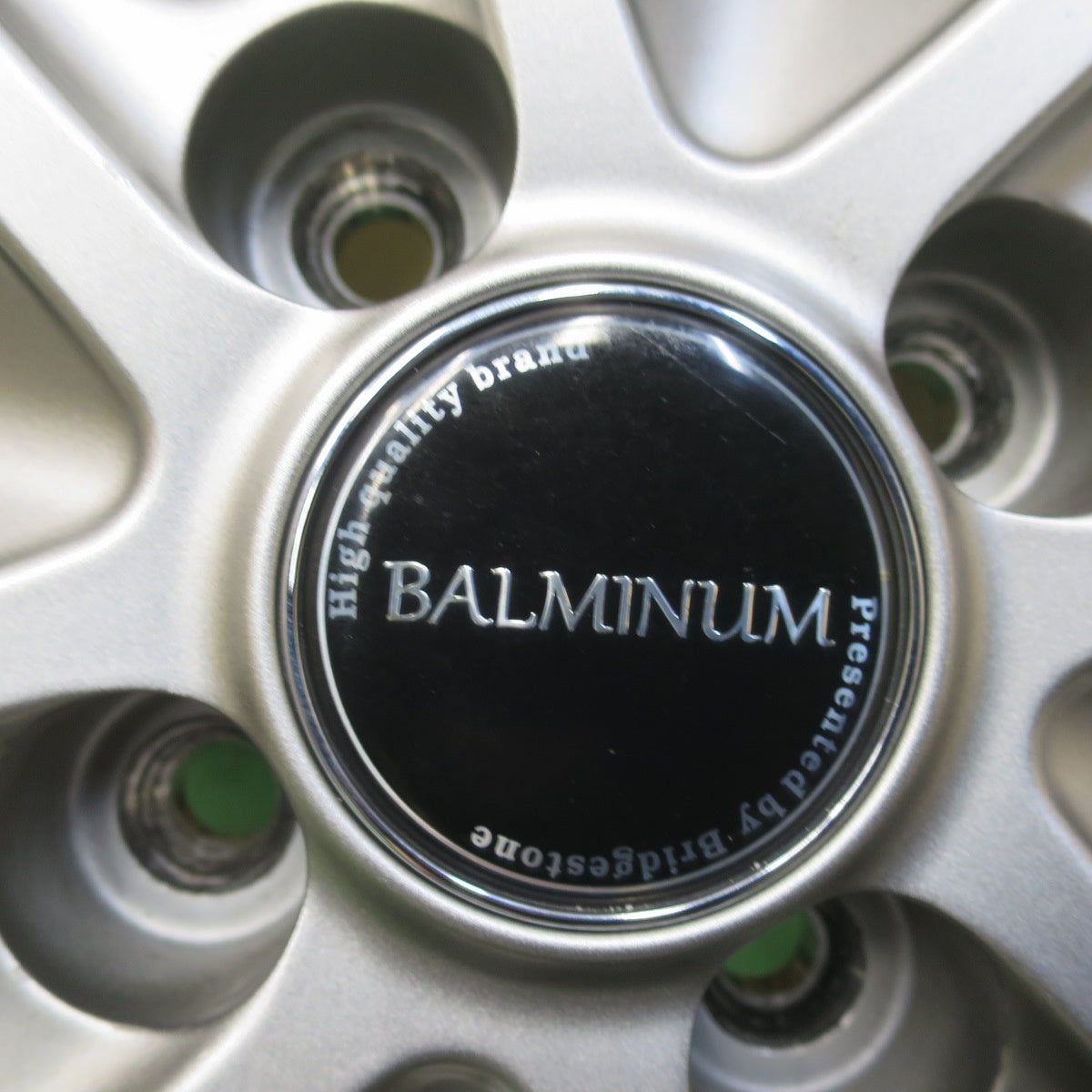 バリ溝！22年！キレイ！9.5分◎スタッドレス 175/70R14 ブリヂストン ブリザック VRX2 BALMINUM DS-M バルミナ 14インチ PCD100/4H◎6100704イス