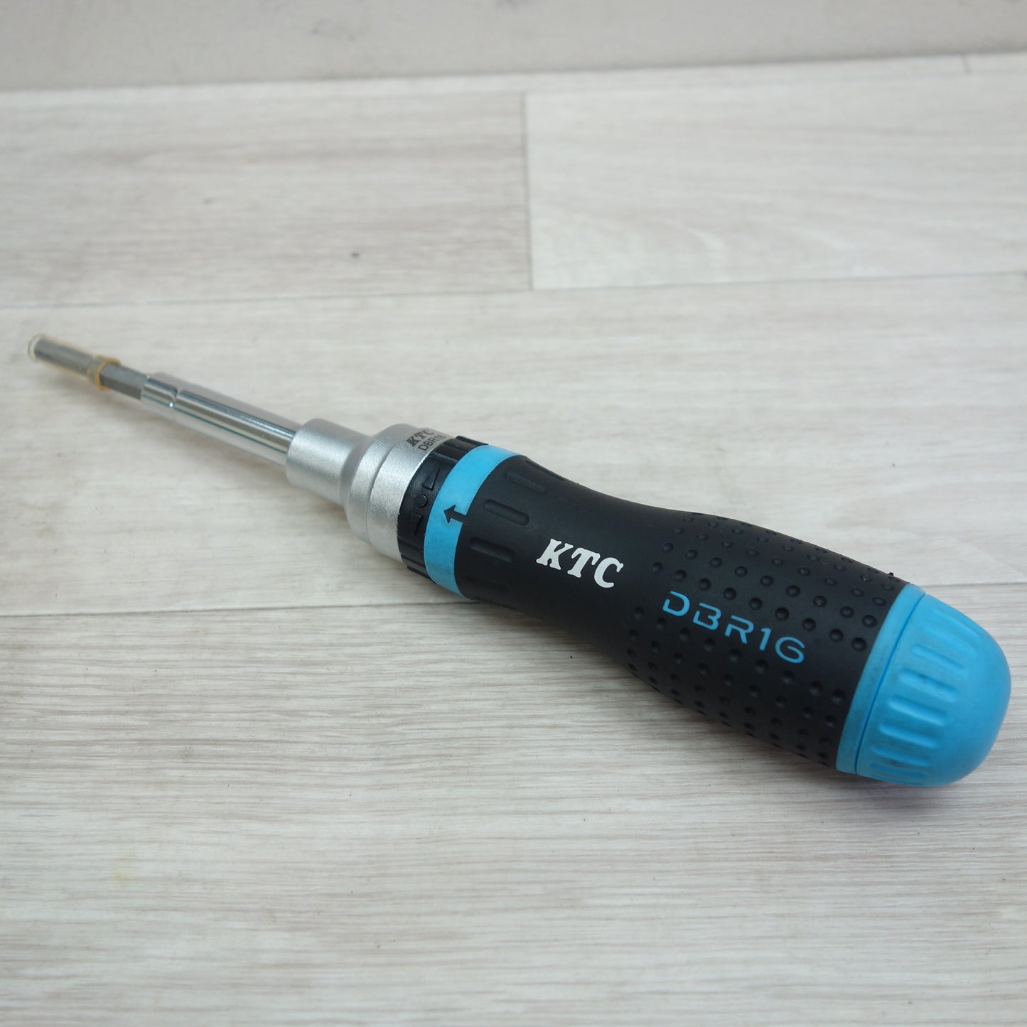 [送料無料] 2本セット☆KTC ラチェット ドライバー DBR14 DBR16 2本セット 先端ビット交換式☆