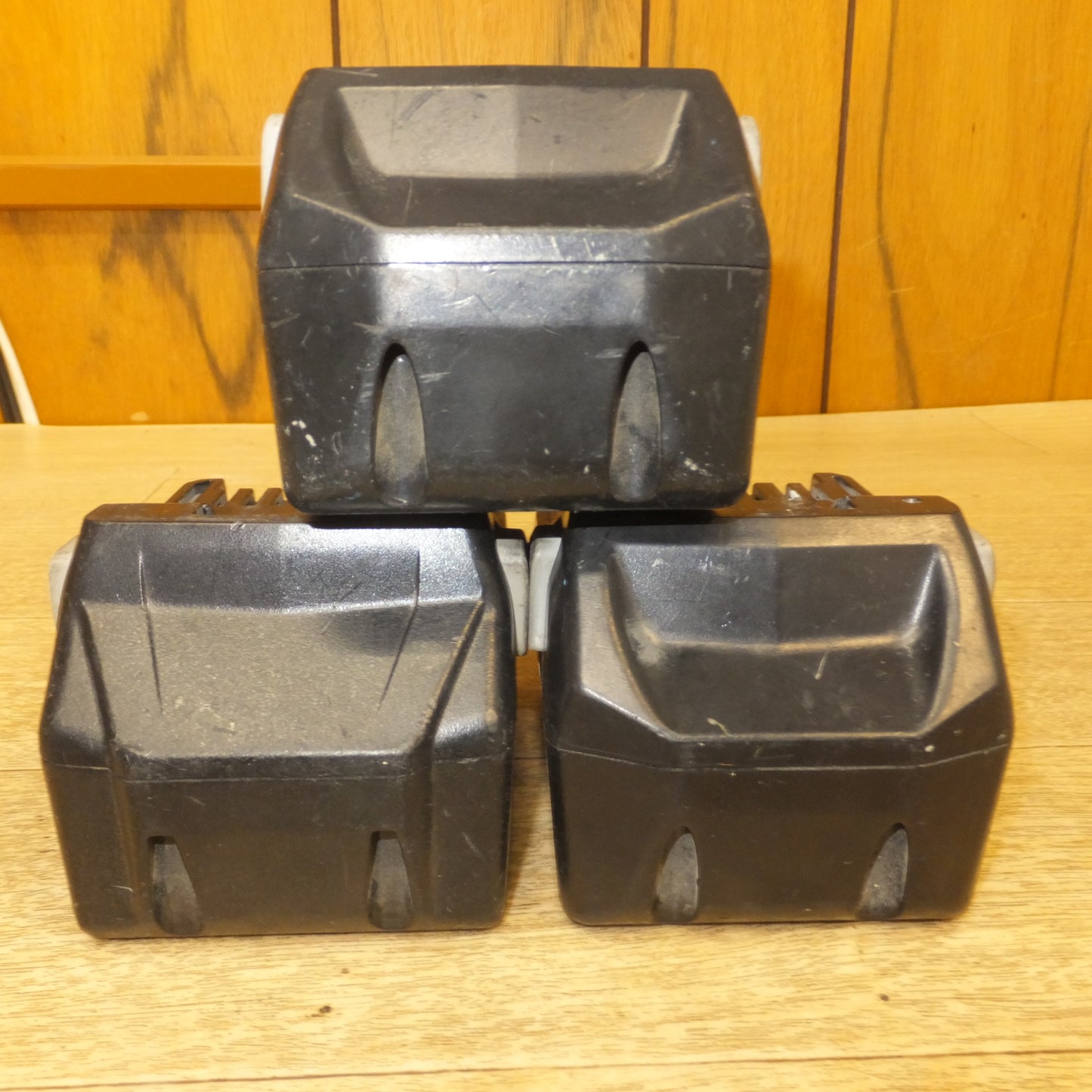 [送料無料] ジャンク★日立 HITACHI 蓄電池 BSL1860 DC18V 6.0Ah 108Wh　BSL1850 DC18V 5.0Ah 90Wh 2個　計 3個 セット★