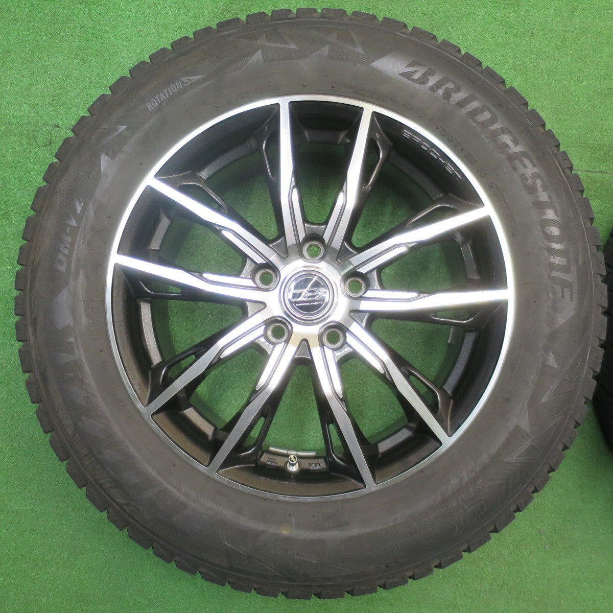 4本価格★スタッドレス 225/65R17 ブリヂストン ブリザック DM-V2 BROCHEN ブロッケン 17インチ PCD114.3/5H★5112403NJス