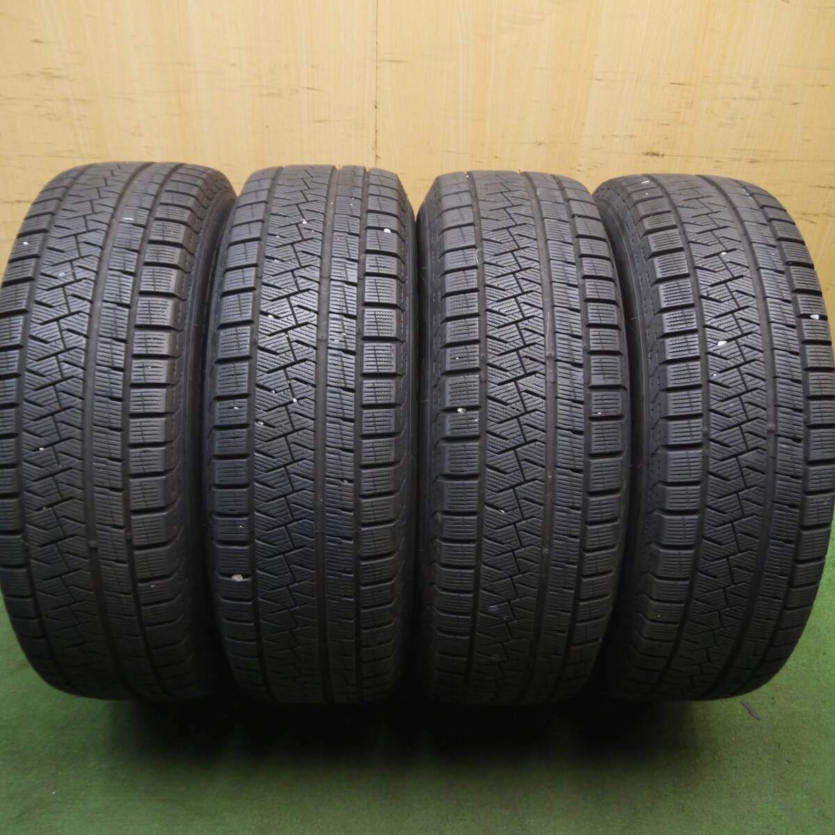 バリ溝 21年 綺麗 8.5分★スタッドレス 225/65R17 ピレリ アイスアシンメトリコ プラス ZACK JP-110 PCD114.3/5H★4060710Hス