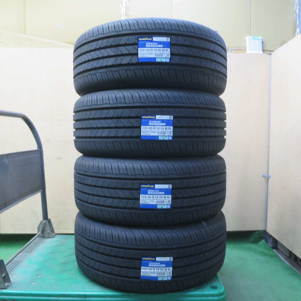 未使用！26年★225/45R18 グッドイヤー Assurance MaxGuard タイヤ 18インチ クラウン カムリ オデッセイ スカイライン レヴォーグ 等★6061808イノタ