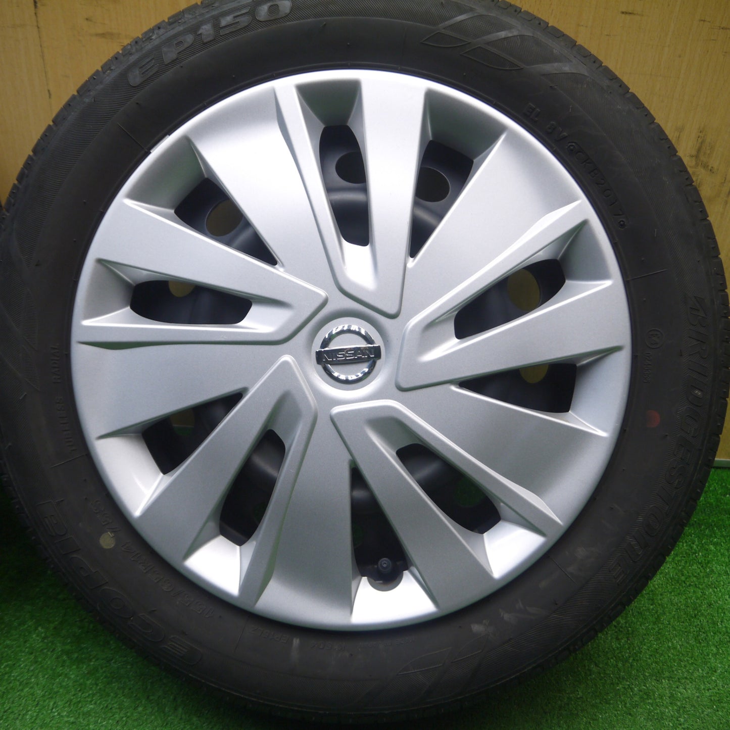 [送料無料] キレイ★日産 デイズ ルークス 純正 スチール 155/65R14 ブリヂストン エコピア EP150 14インチ PCD100/4H★4111501Hノ