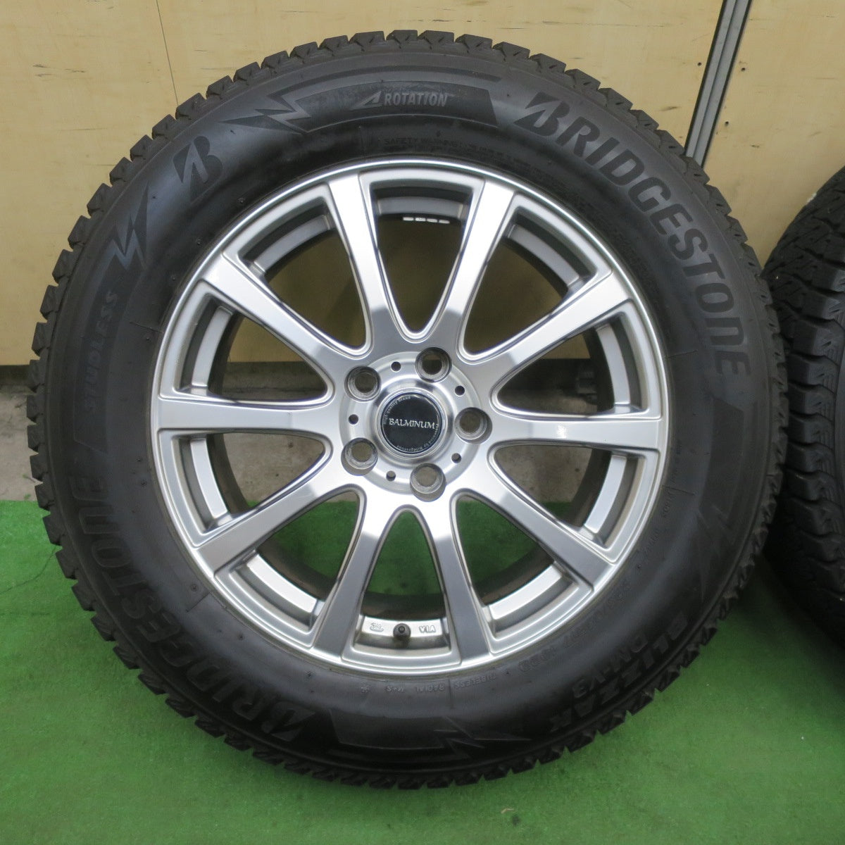 バリ溝！8.5分★スタッドレス 225/65R17 ブリヂストン ブリザック DM-V3 BALMINUM バルミナ 17インチ PCD114.3/5H★6022301TTス