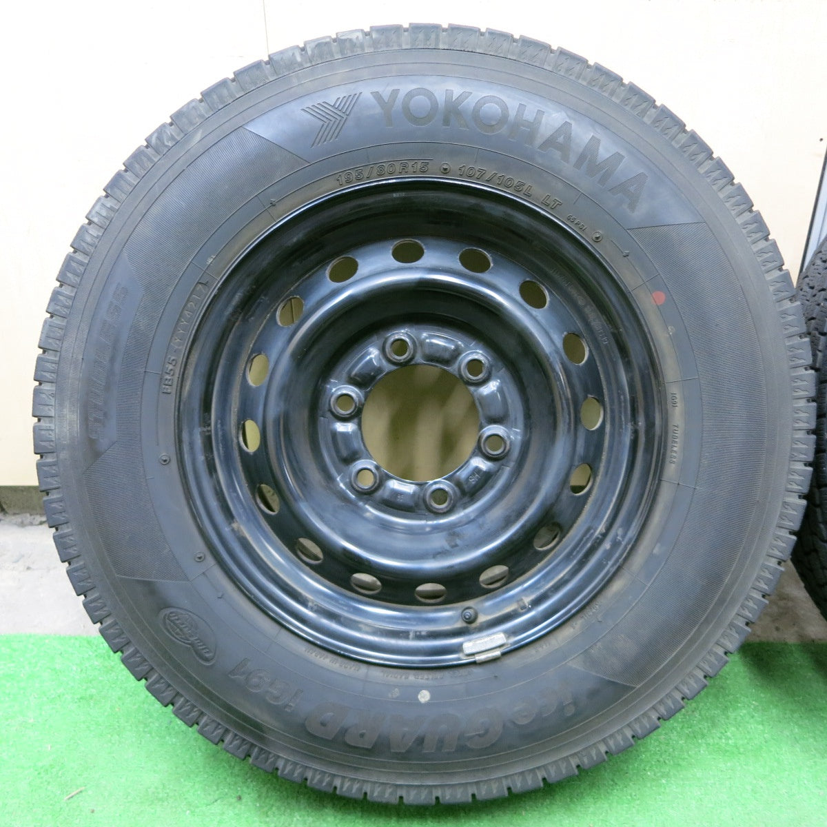 *送料無料* 4本価格★トヨタ ハイエース 純正 スチール 195/80R15 107/105L スタッドレス ヨコハマ アイスガード iG91 PCD139.7/6H★4062202ナス