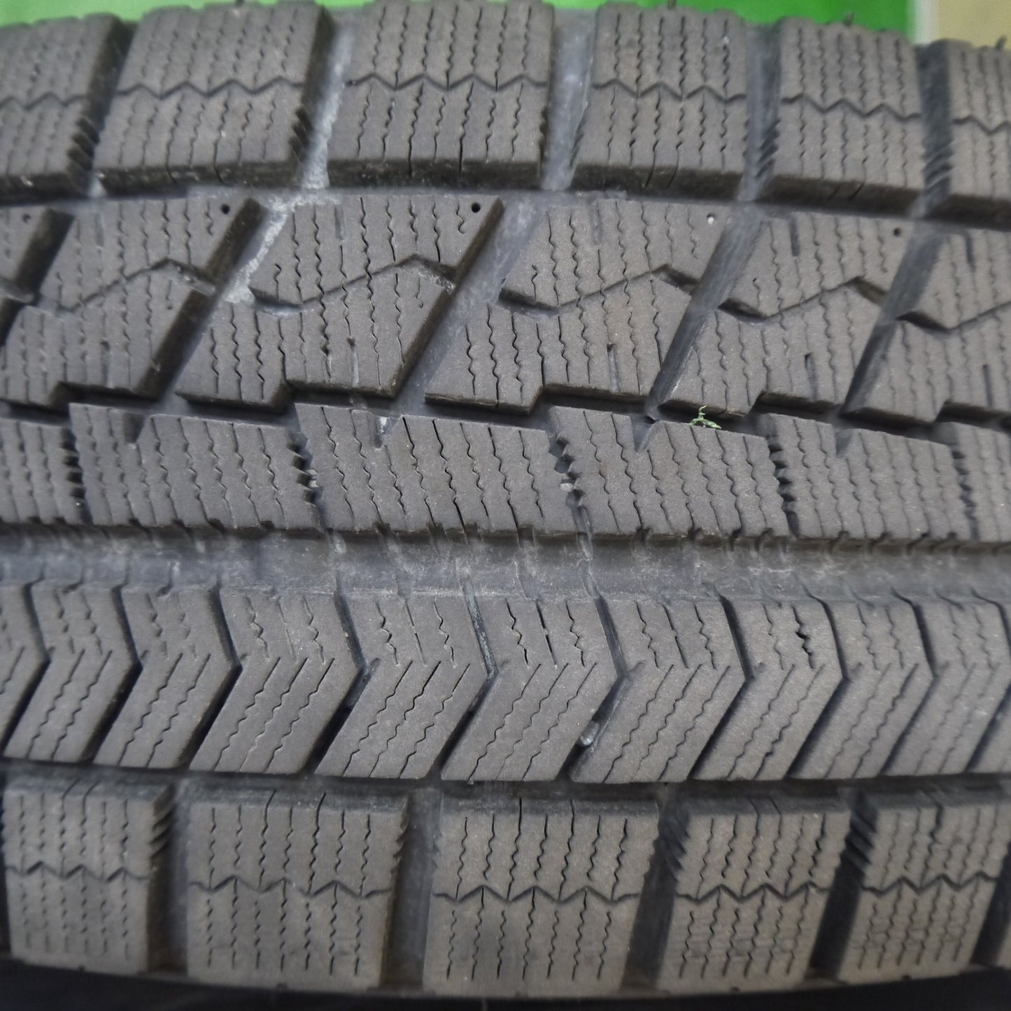 バリ溝！21年！キレイ！9分★スタッドレス 185/70R14 ブリヂストン ブリザック VRX ECO FORME SE-10 エコフォルム 14インチ PCD100/4H★5111202Hス